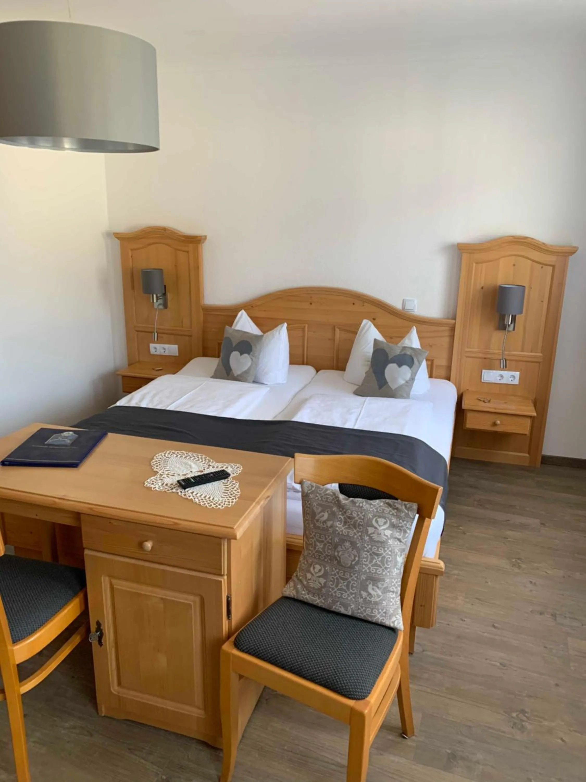 Bed in Gasthof zum Waldstein