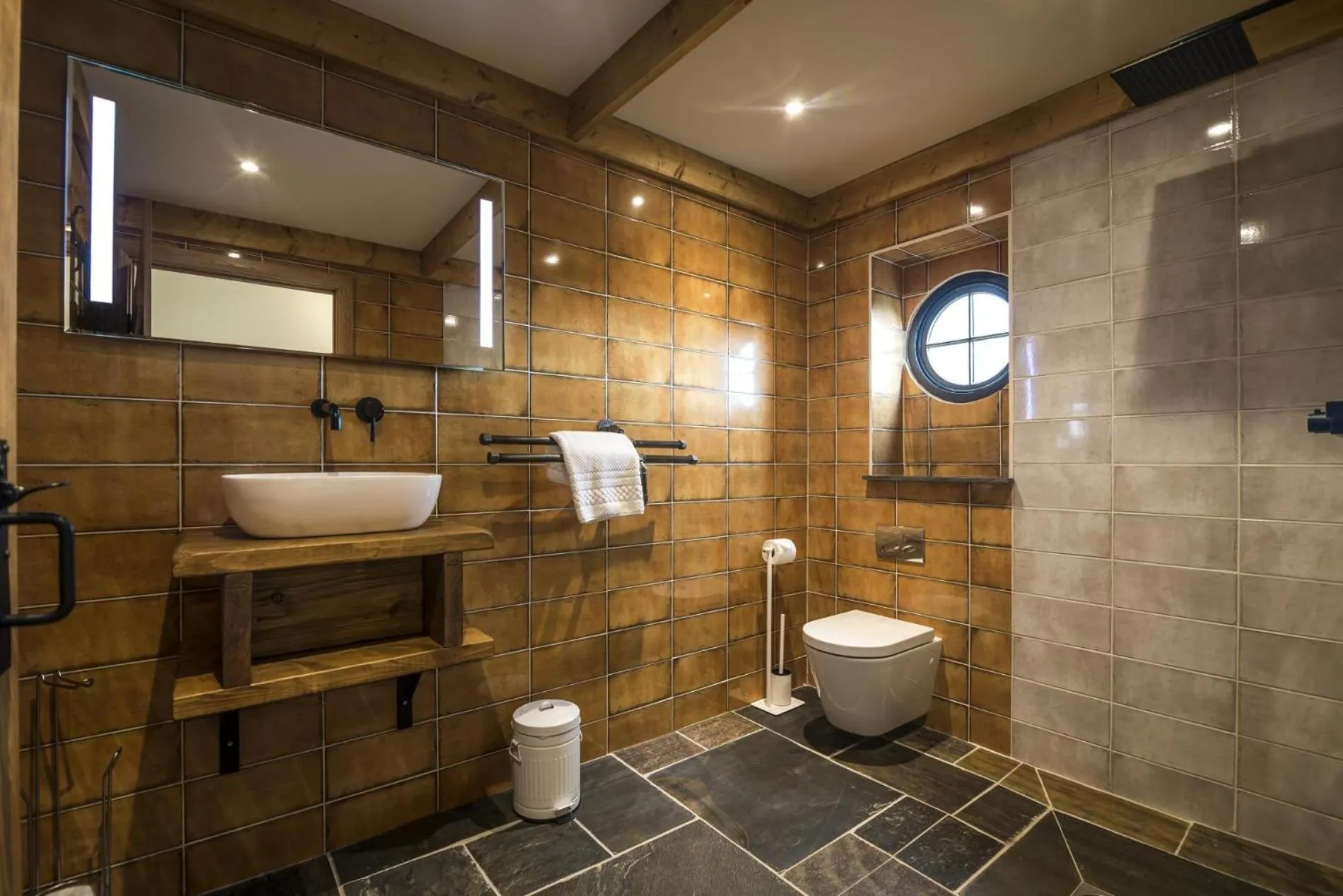 Floor plan in Lavender - Luxurious Barn Conversion - Blossom Farm