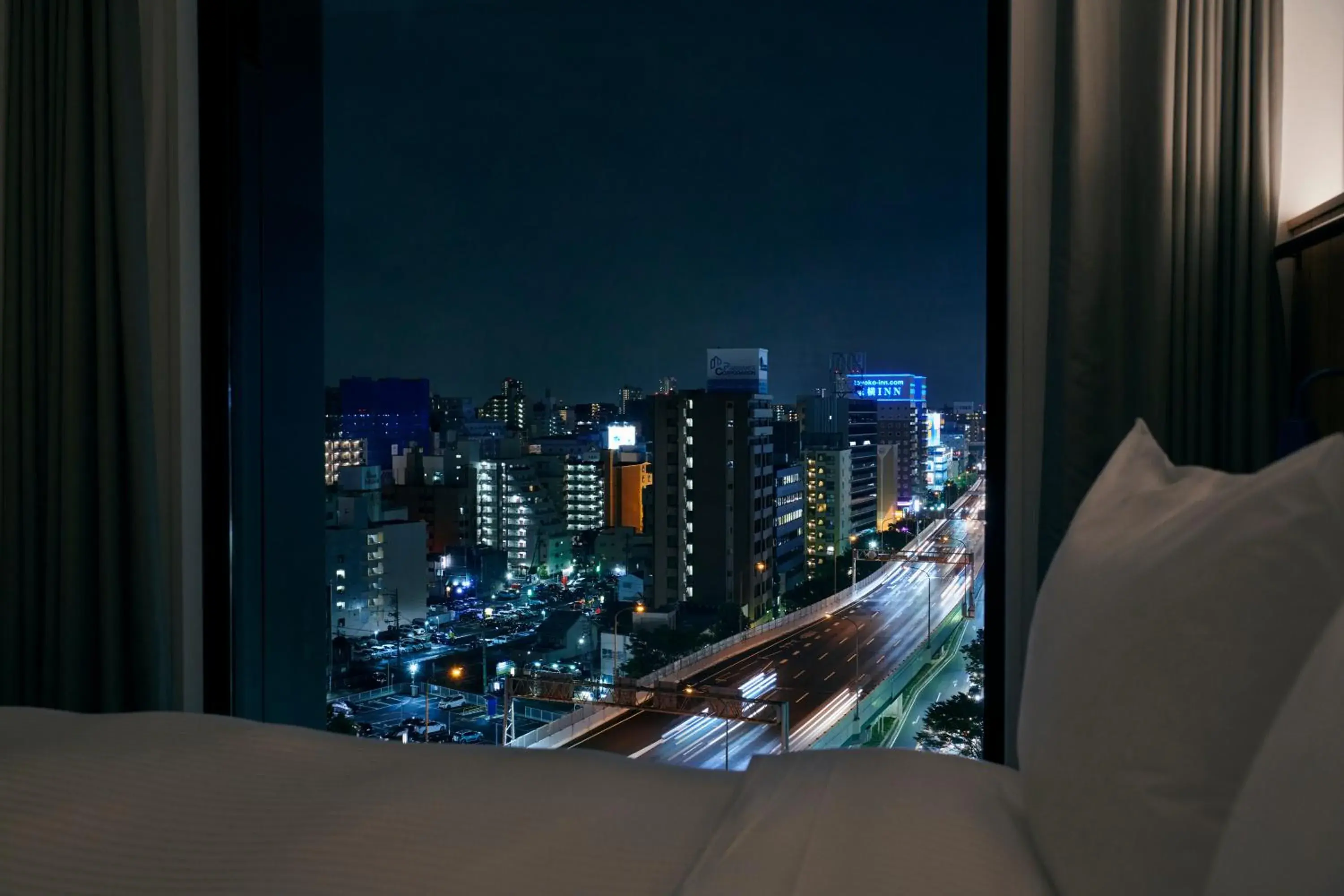 City view, Bed in ibis Styles Nagoya City view, Bed in ibis Styles Nagoya