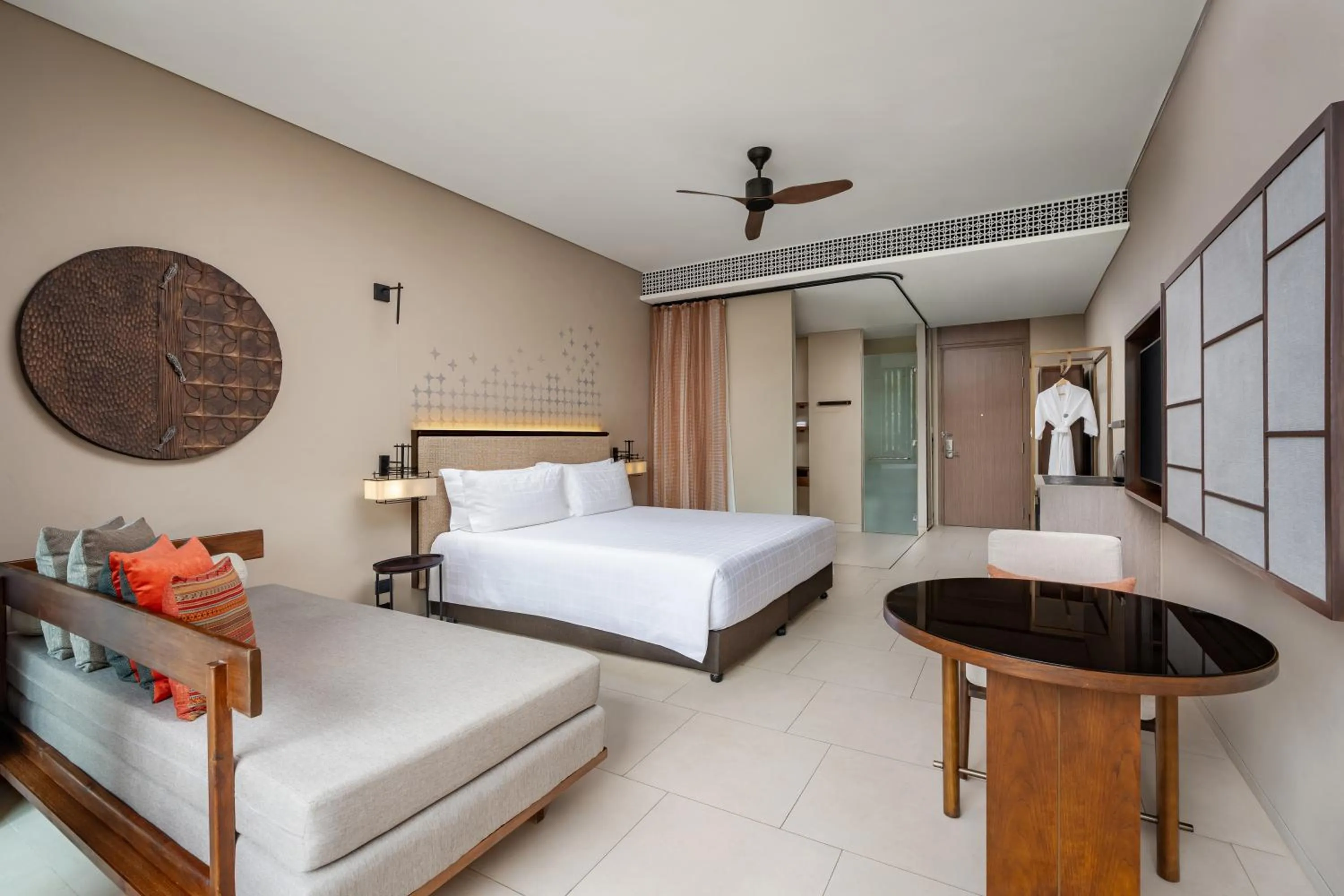 Photo of the whole room, Bed in Pullman Khao Lak Resort