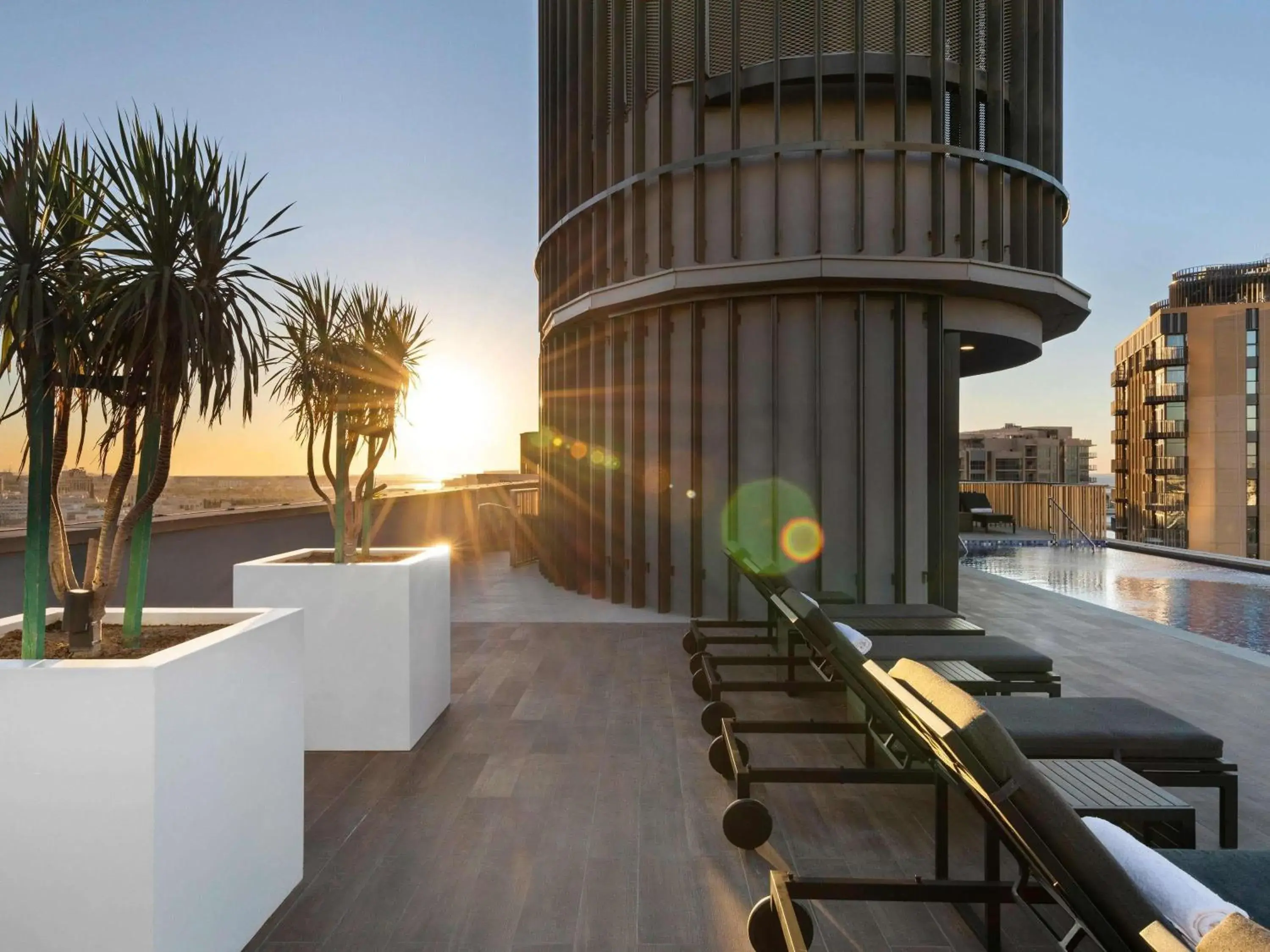 Pool view in Aparthotel Adagio Dubai Deira Pool view in Aparthotel Adagio Dubai Deira