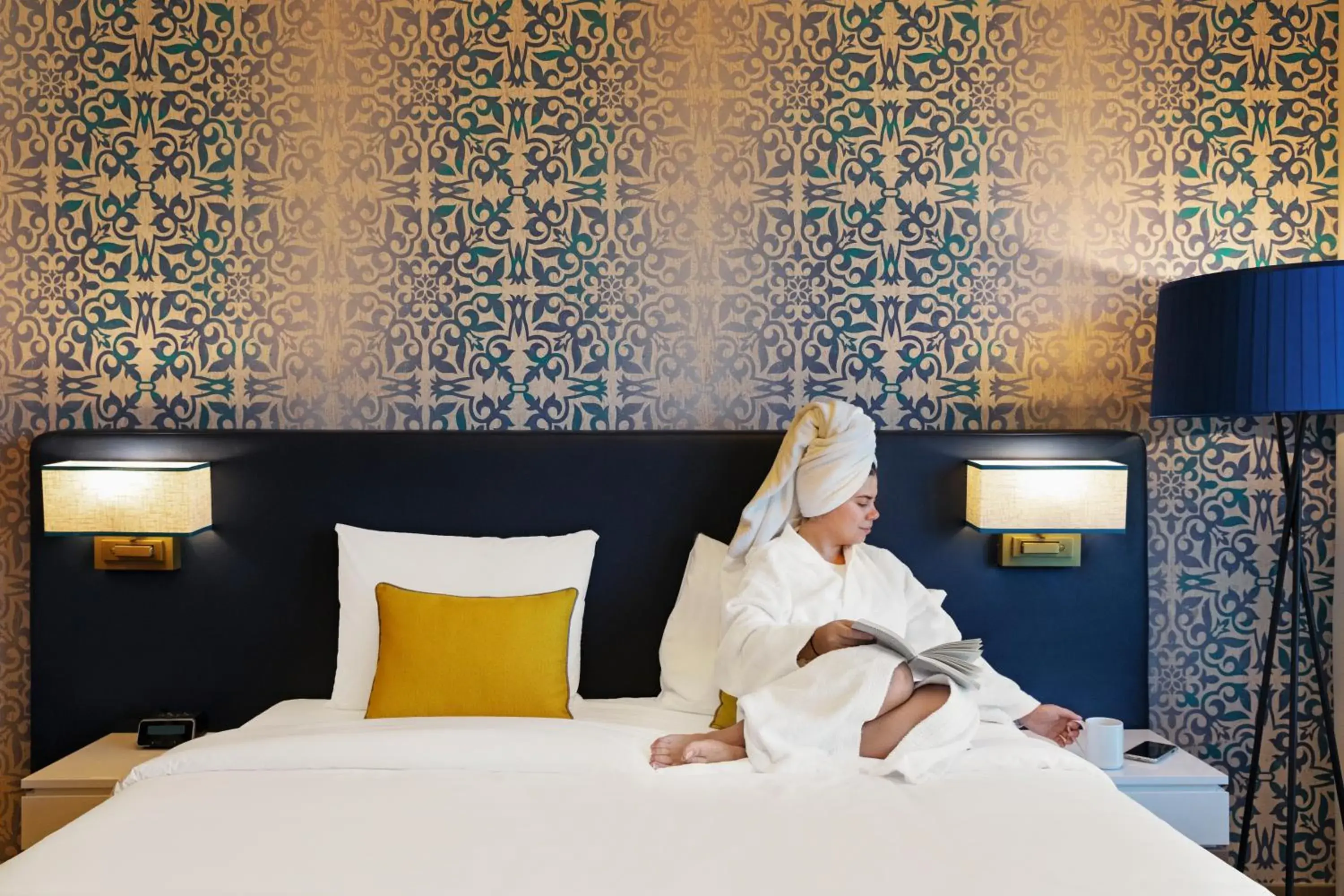 Bed in Aparthotel Adagio Dubai Deira Bed in Aparthotel Adagio Dubai Deira