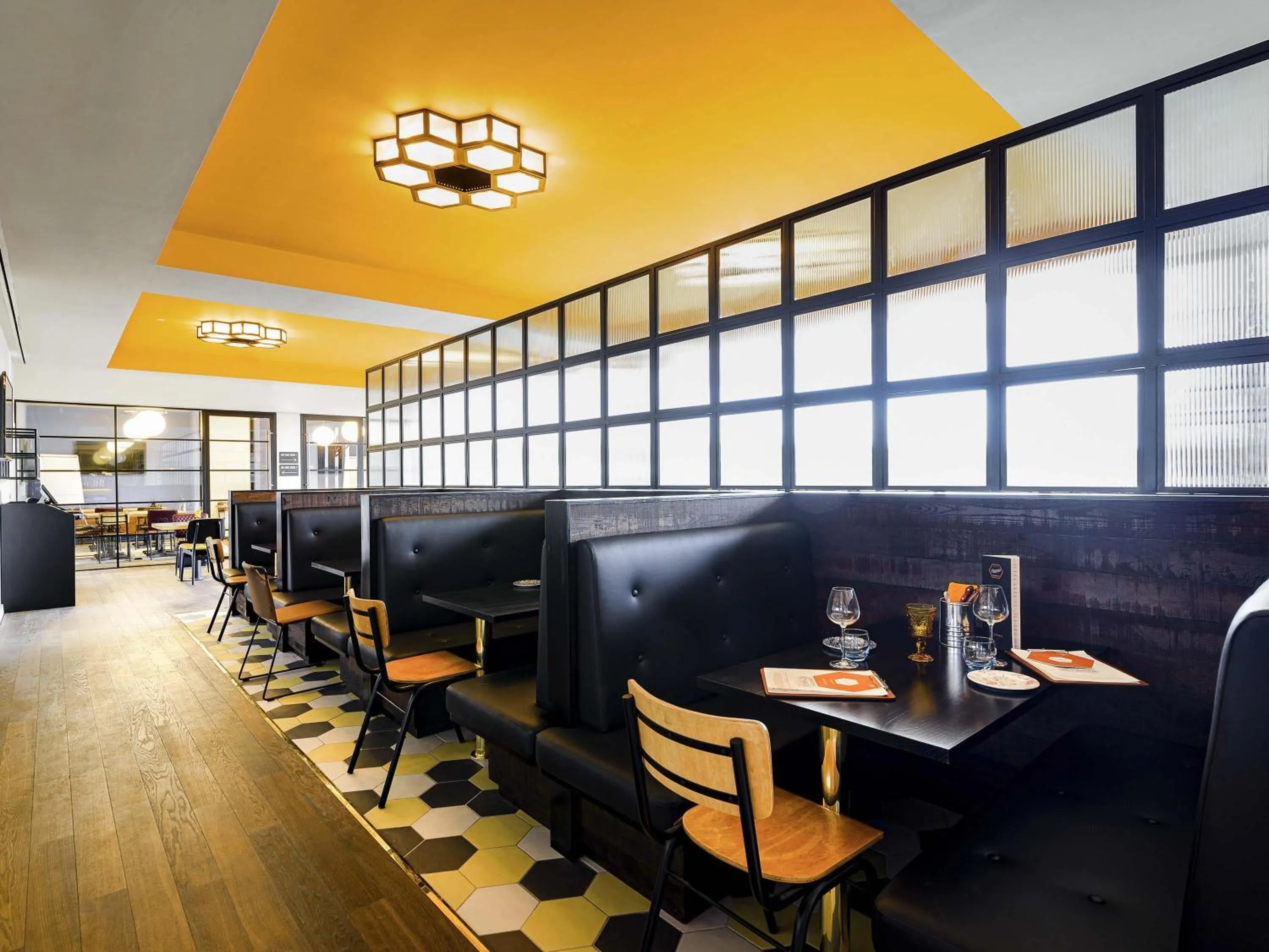 Restaurant/places to eat in ibis Bridgwater, M5 Jct23