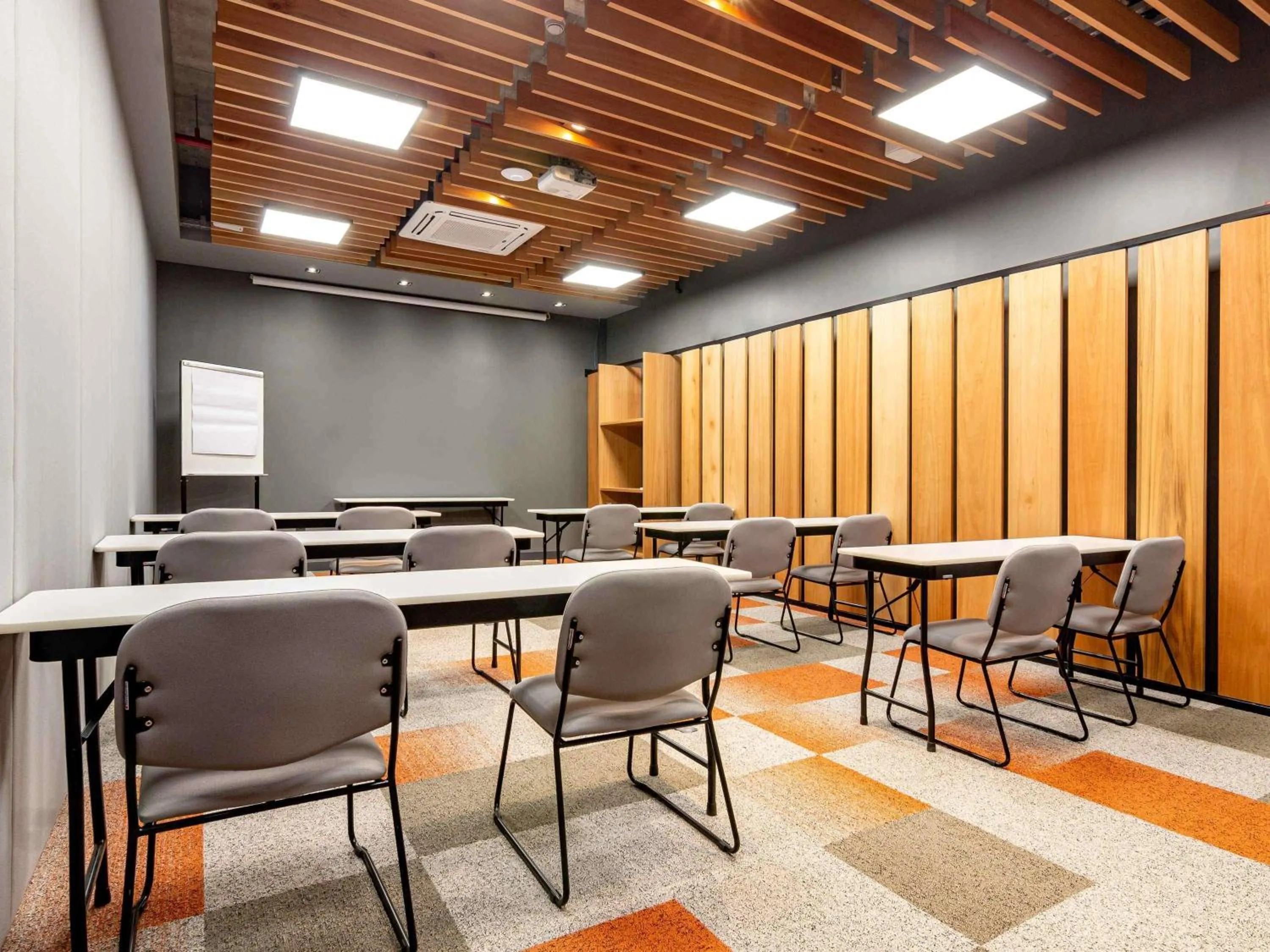 Meeting/conference room in Novotel Criciuma