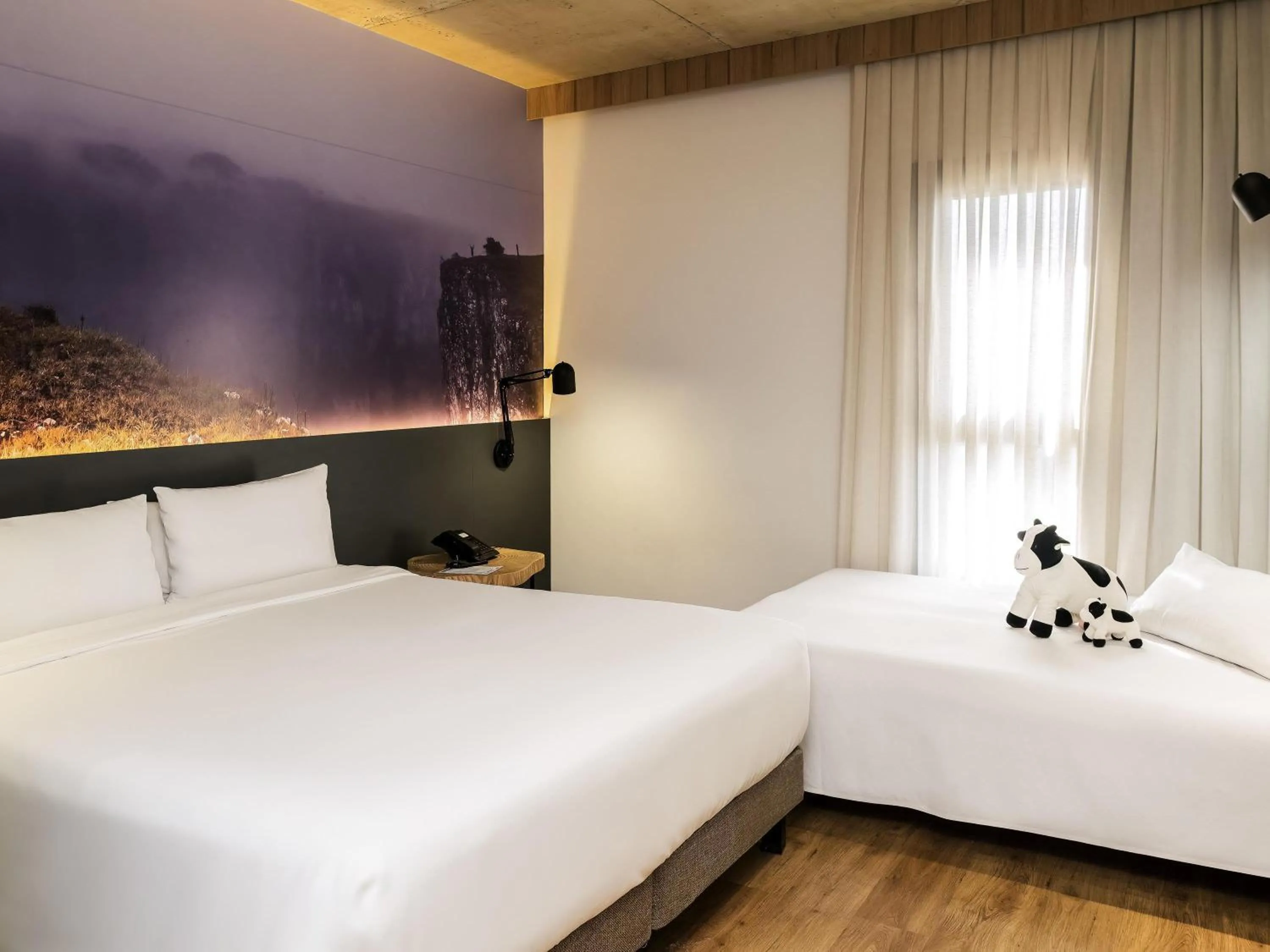 Bedroom, Bed in Novotel Criciuma