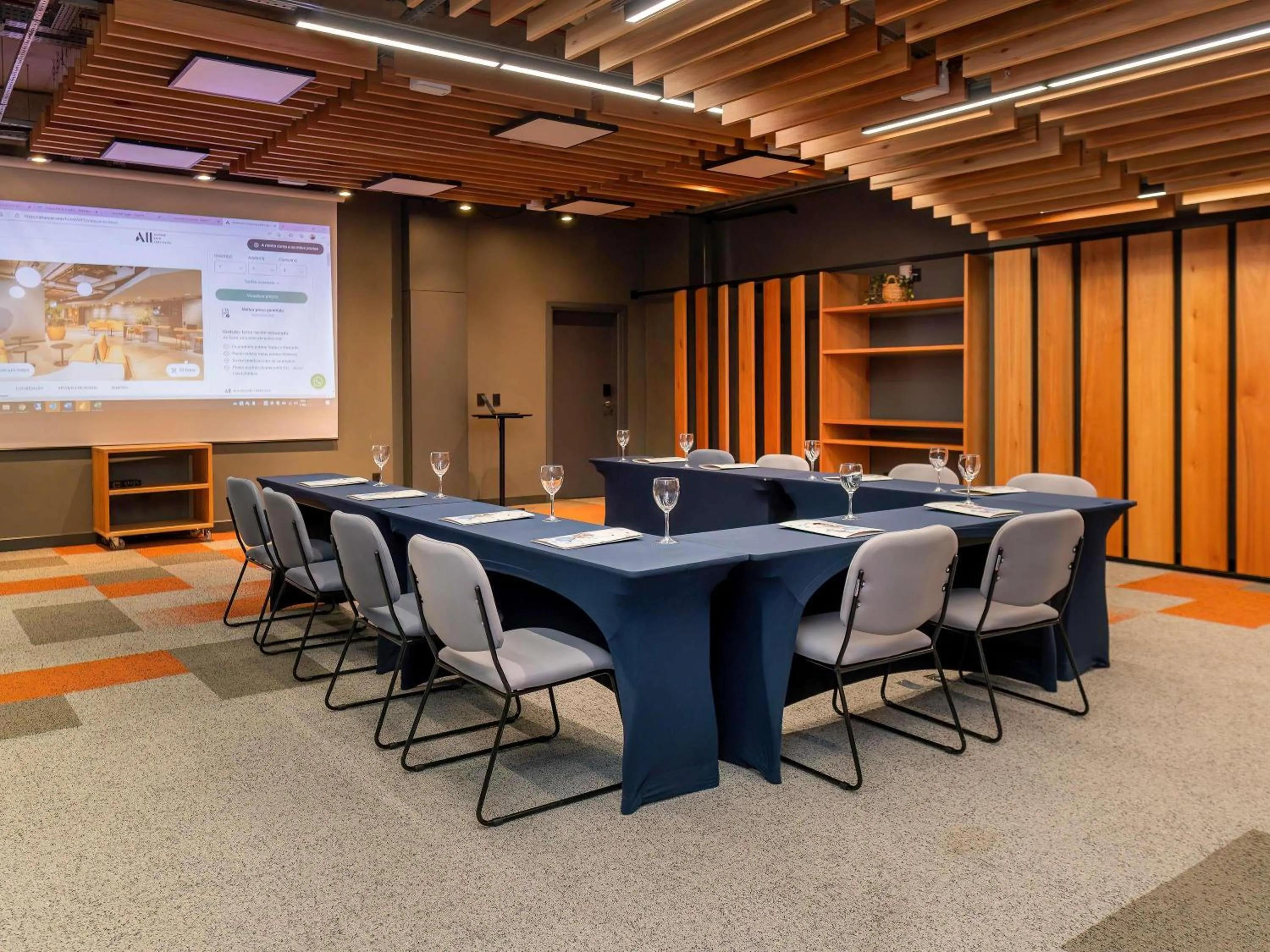 Meeting/conference room in Novotel Criciuma