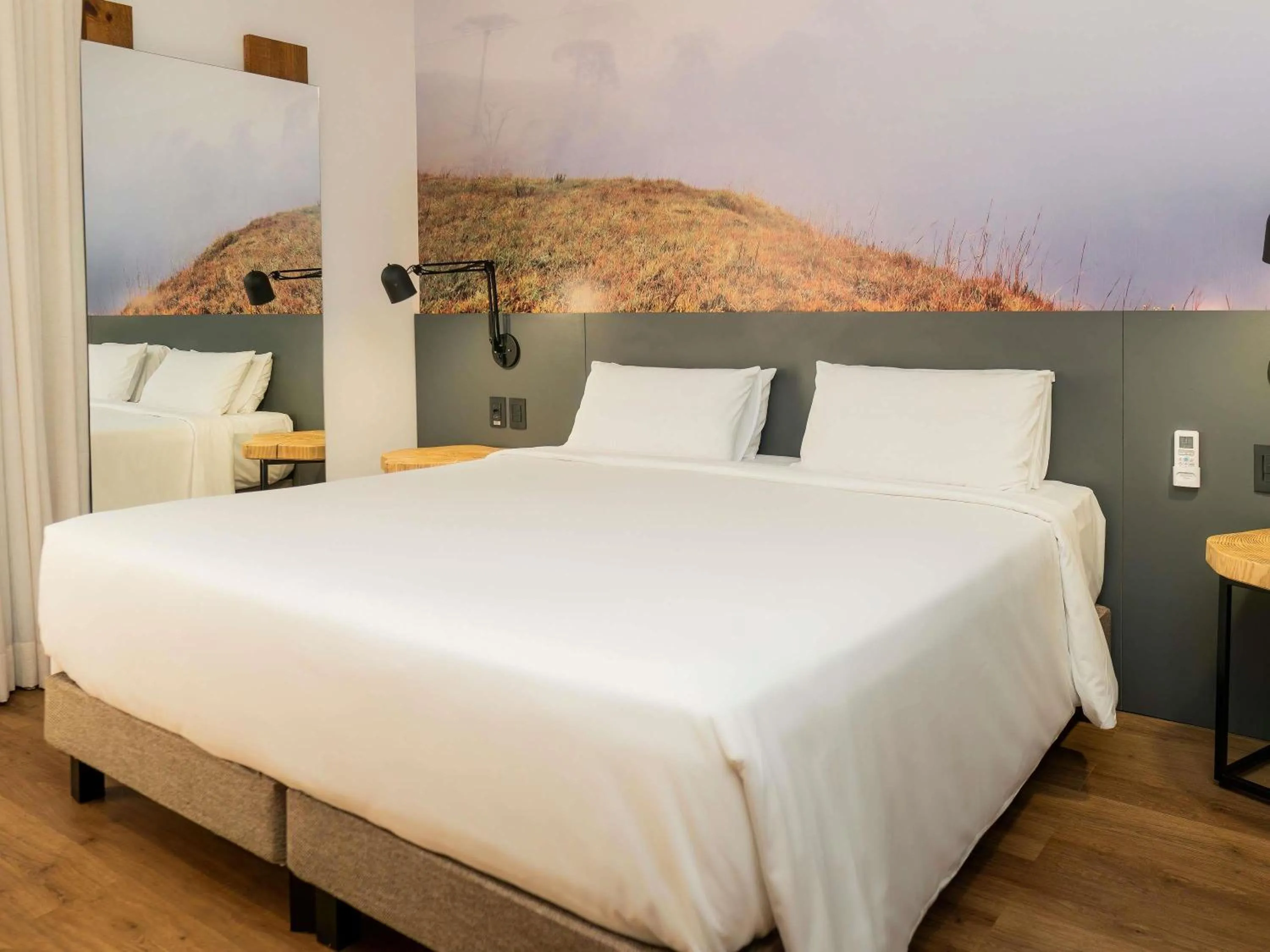 Bedroom, Bed in Novotel Criciuma