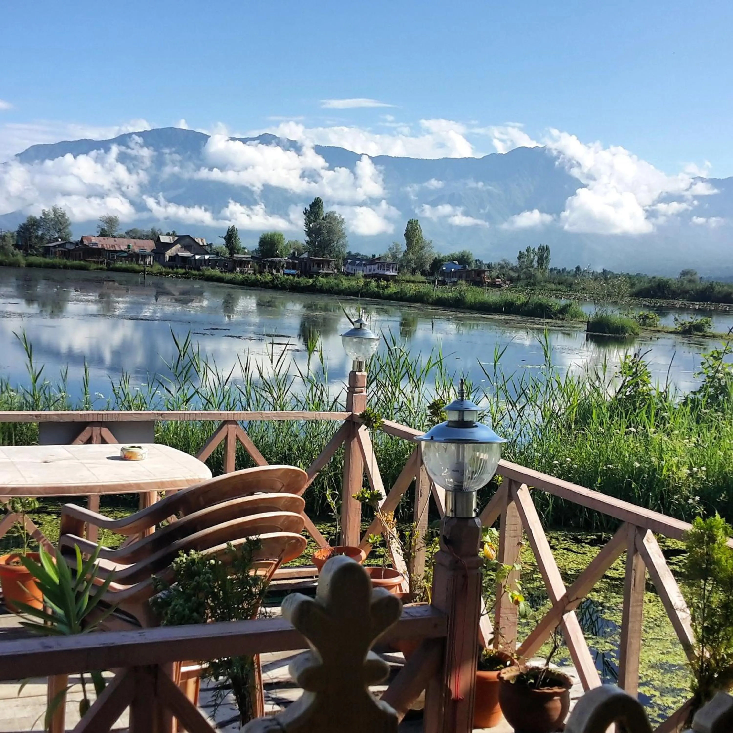 View (from property/room) in Houseboat Zaindari Palace