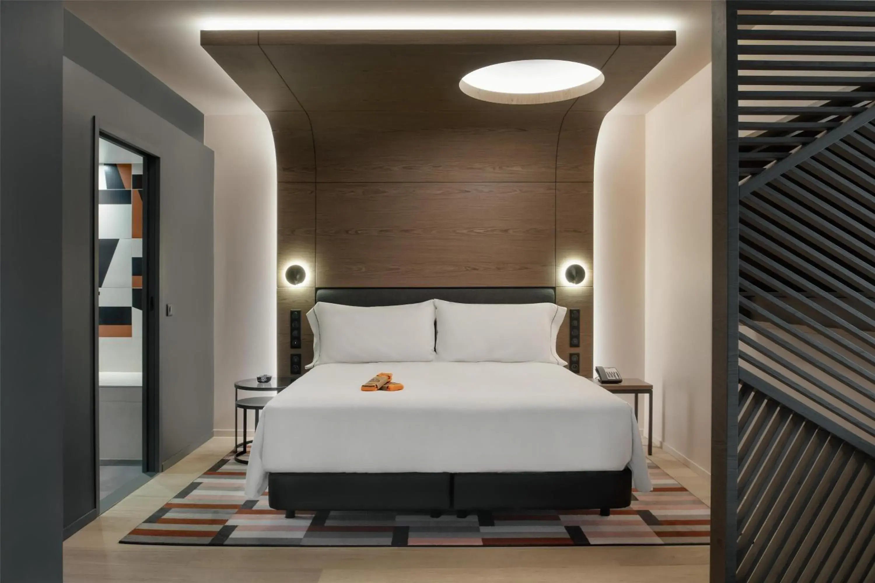 Bed in Canopy By Hilton Paris Eiffel Tower Bed in Canopy By Hilton Paris Eiffel Tower