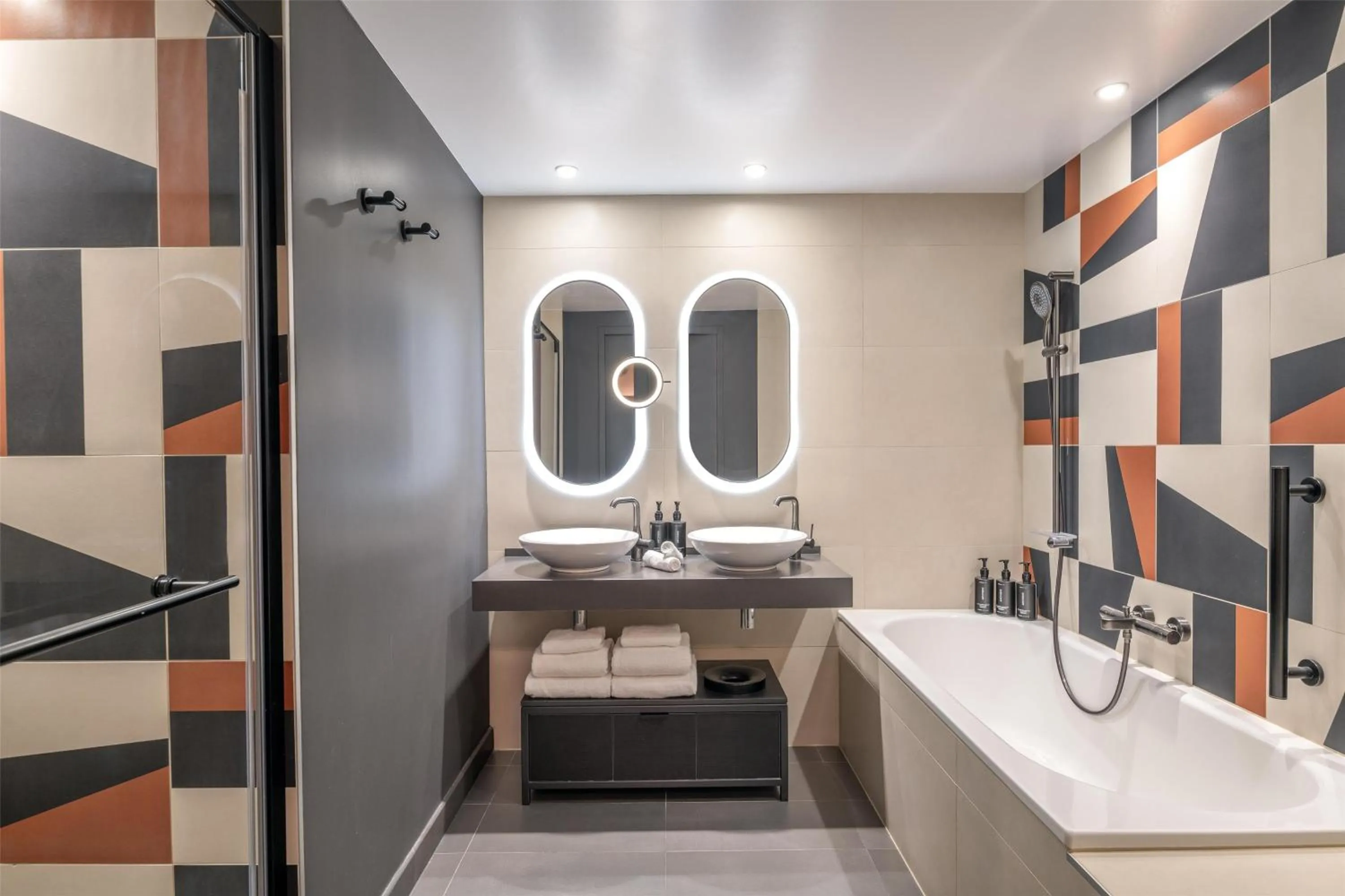 Bathroom in Canopy By Hilton Paris Eiffel Tower