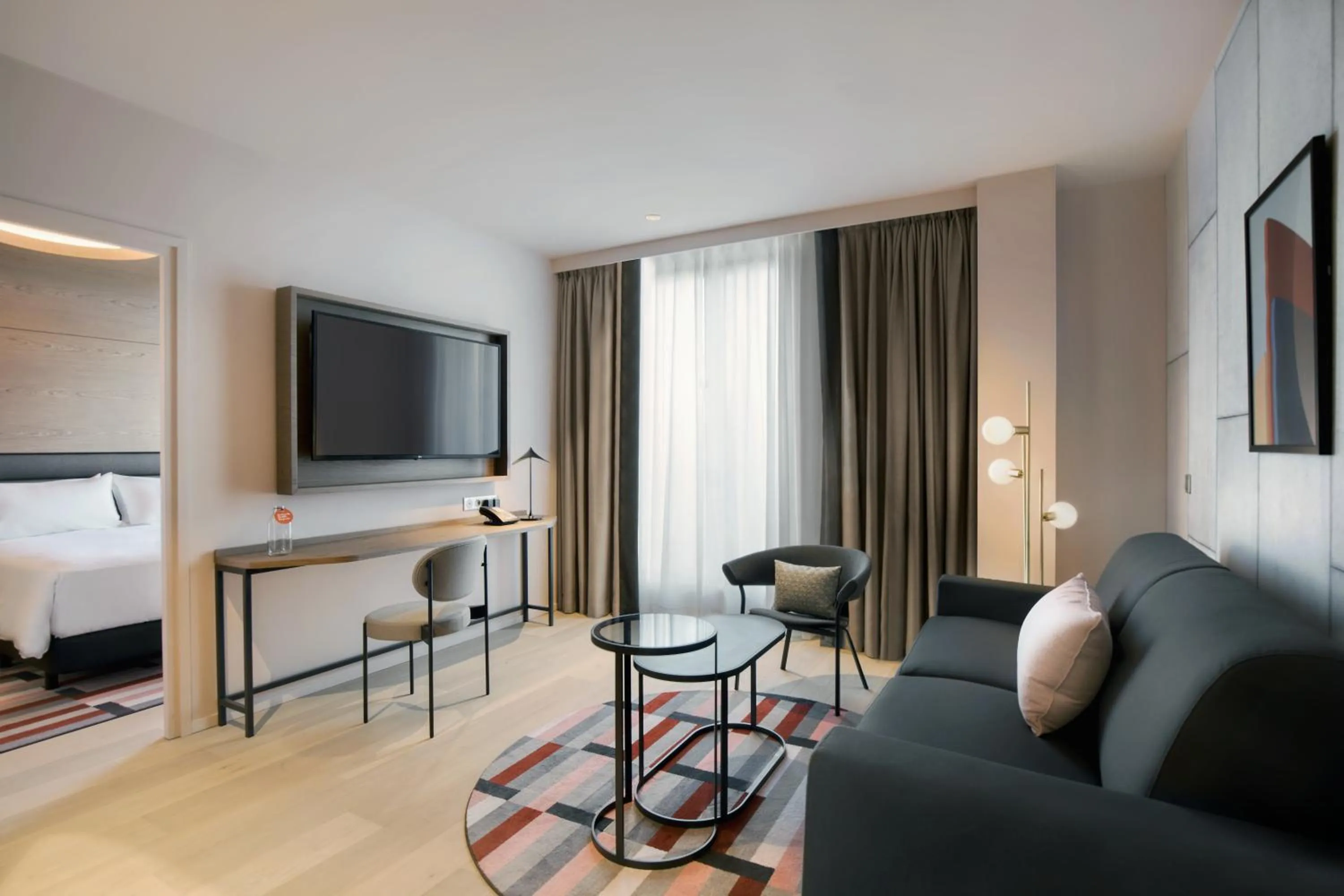 Bed in Canopy By Hilton Paris Eiffel Tower