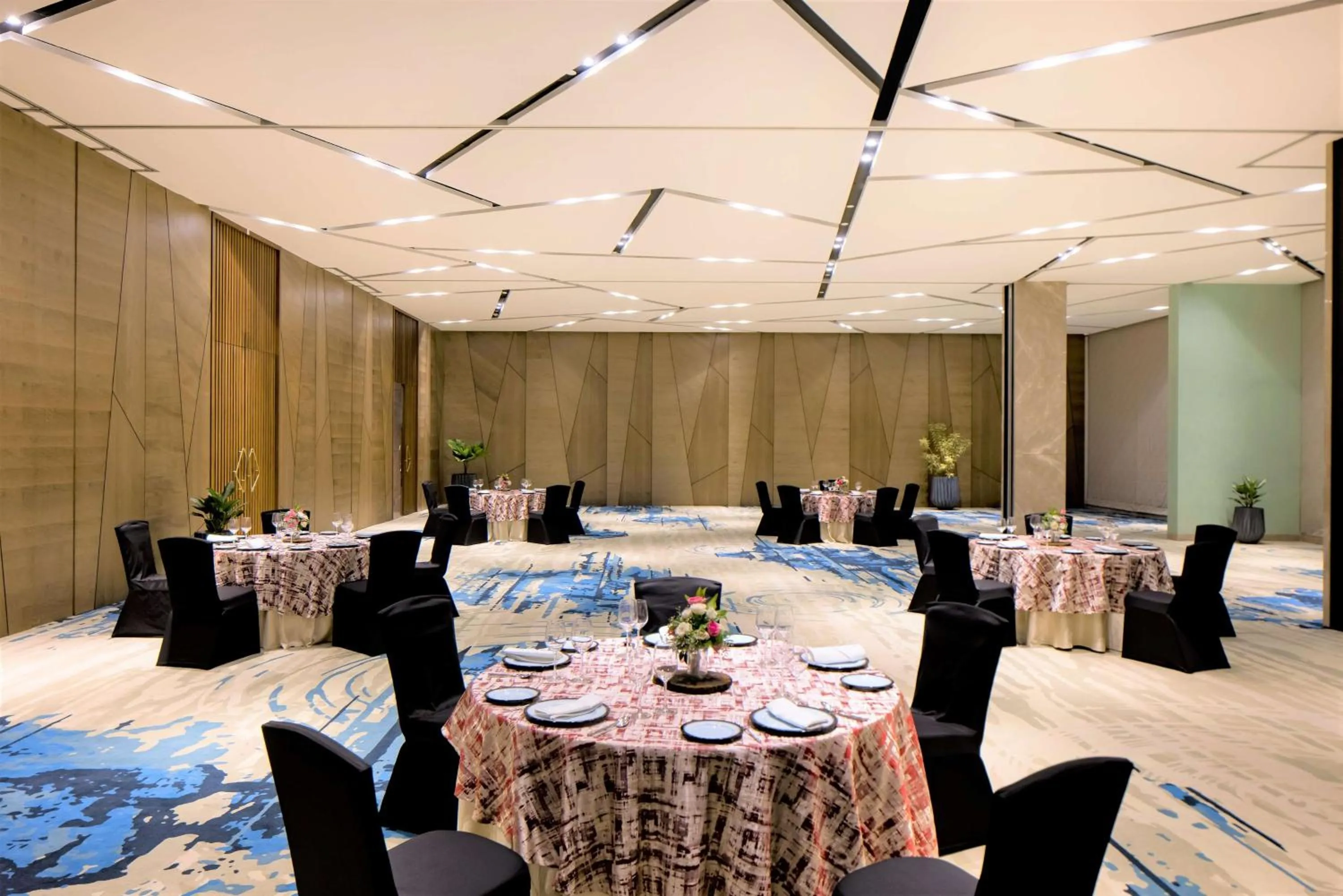 Banquet/Function facilities in Radisson Blu Mumbai International Airport