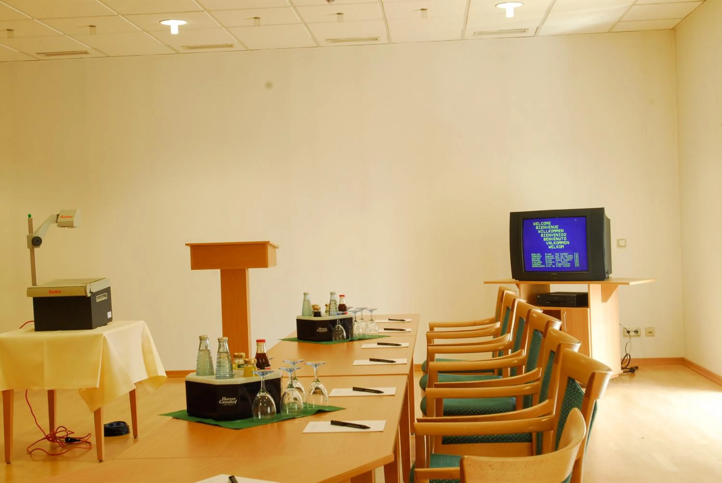 Meeting/conference room in Kurhotel Fürstenhof by David
