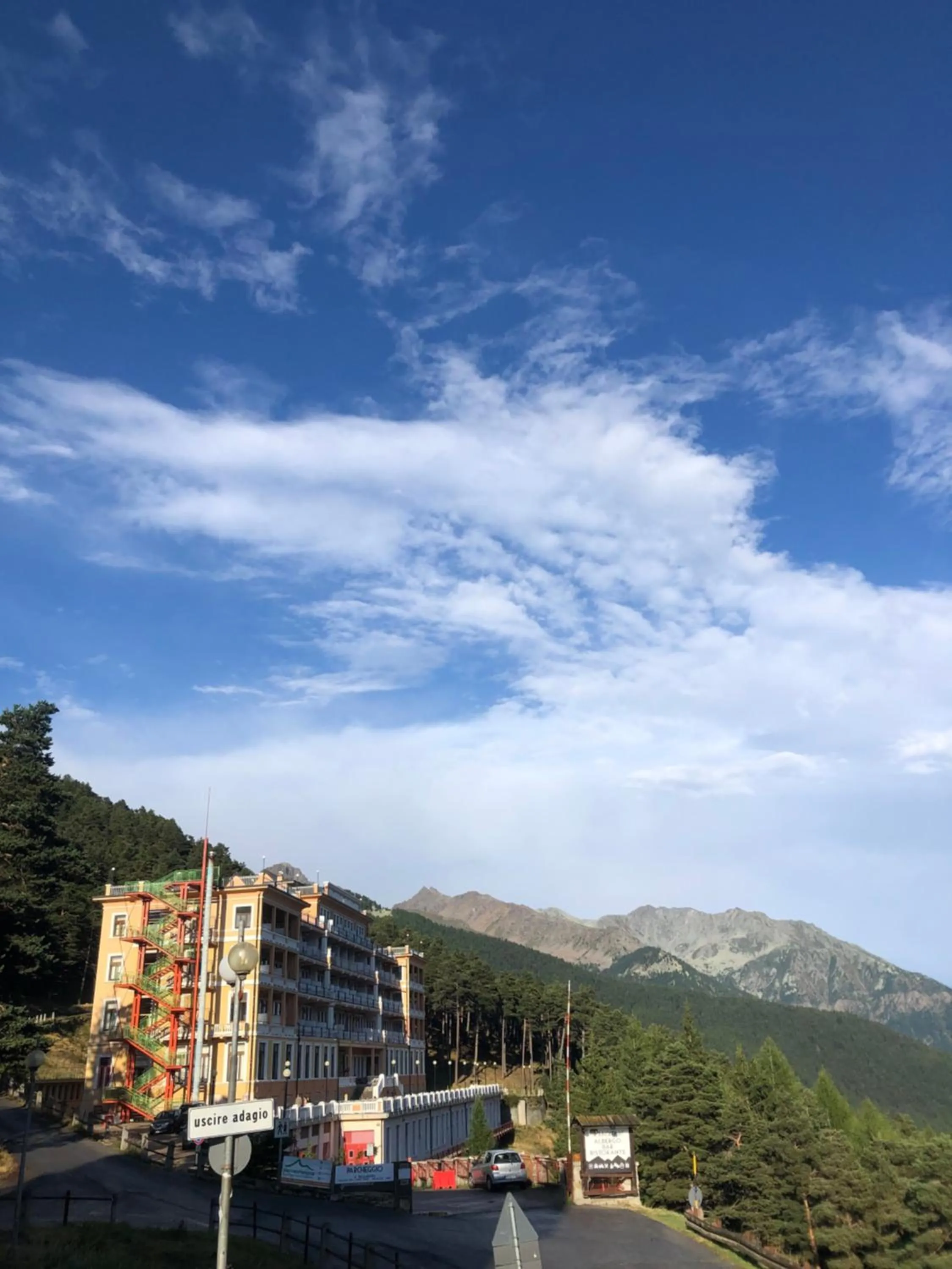 Pràcatinat Hotel & Restaurant