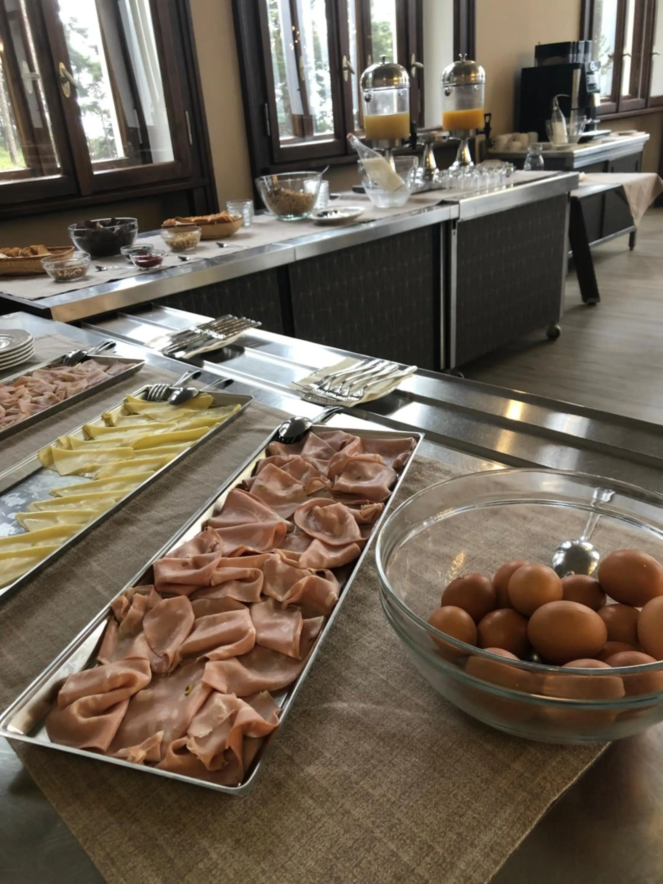 Pràcatinat Hotel & Restaurant