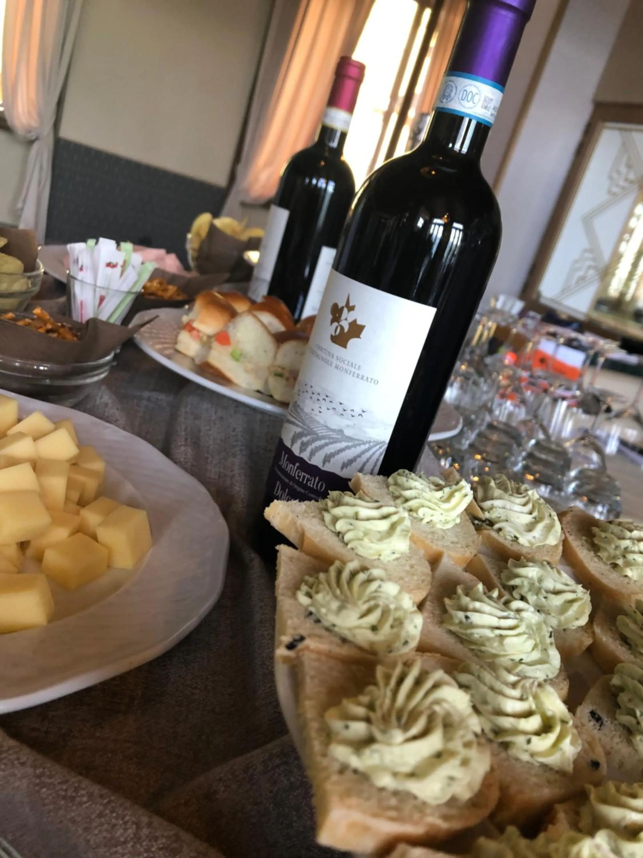 Pràcatinat Hotel & Restaurant