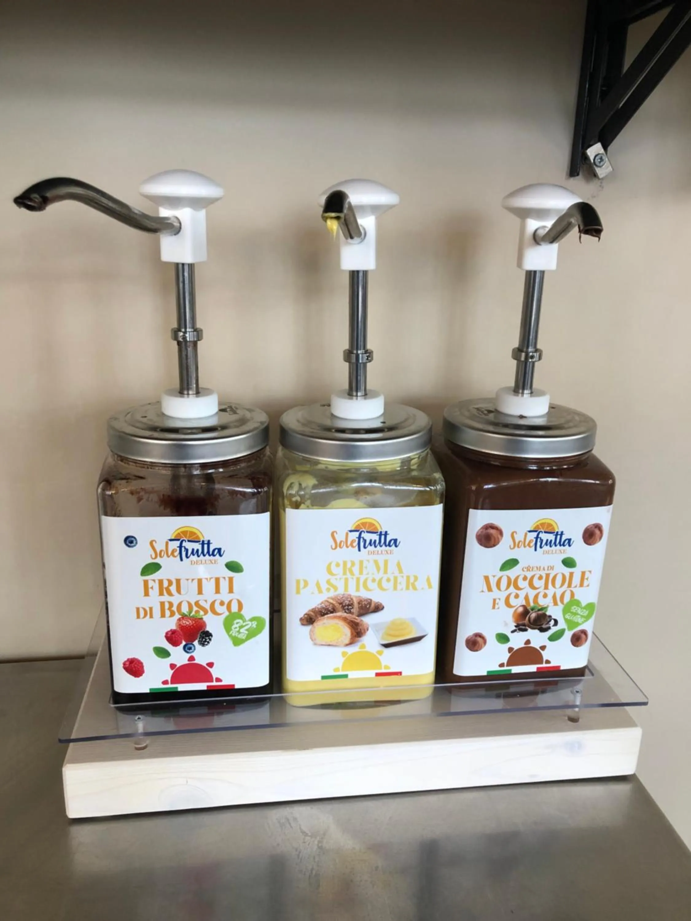 Pràcatinat Hotel & Restaurant