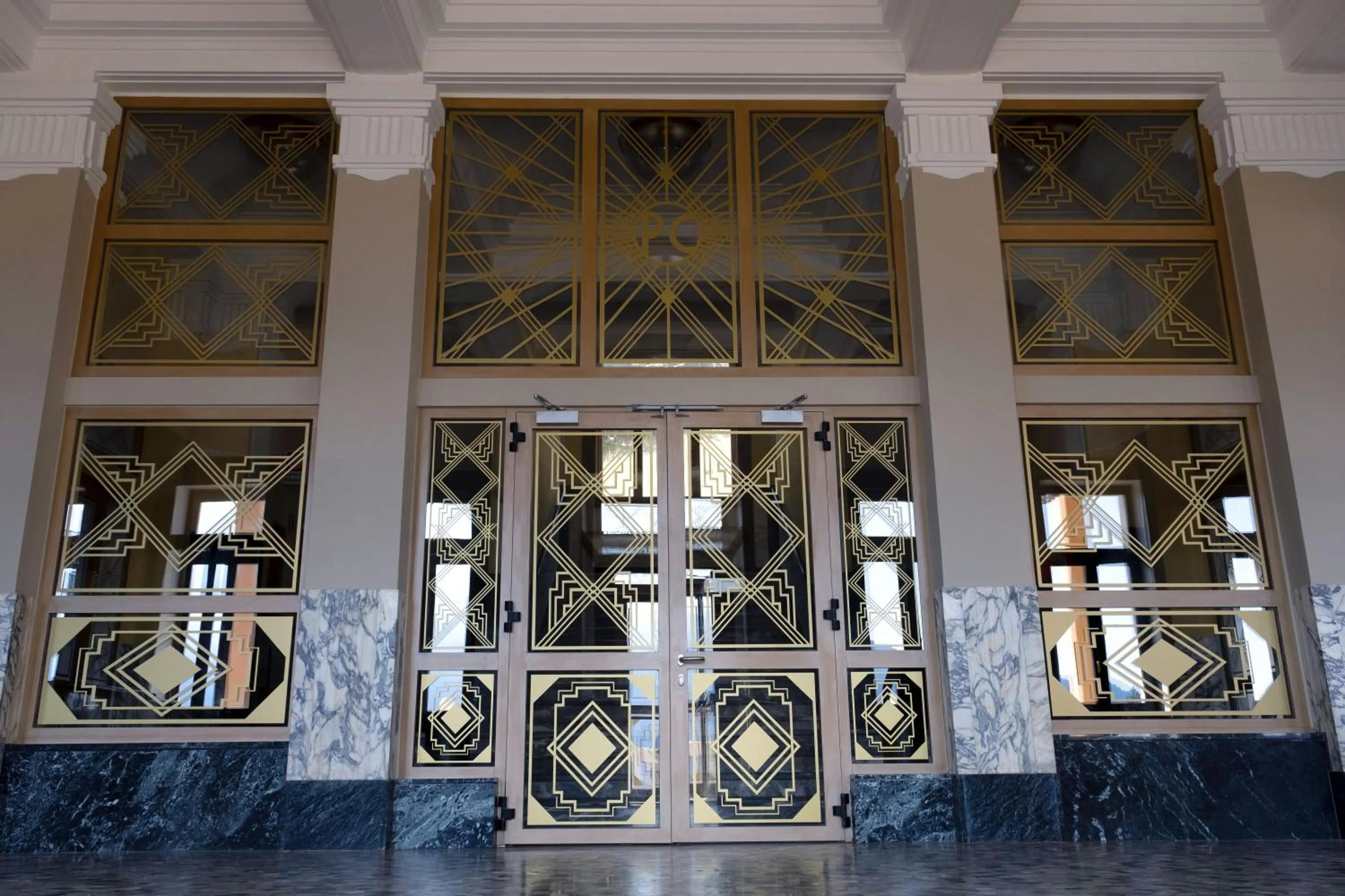 Pràcatinat Hotel & Restaurant