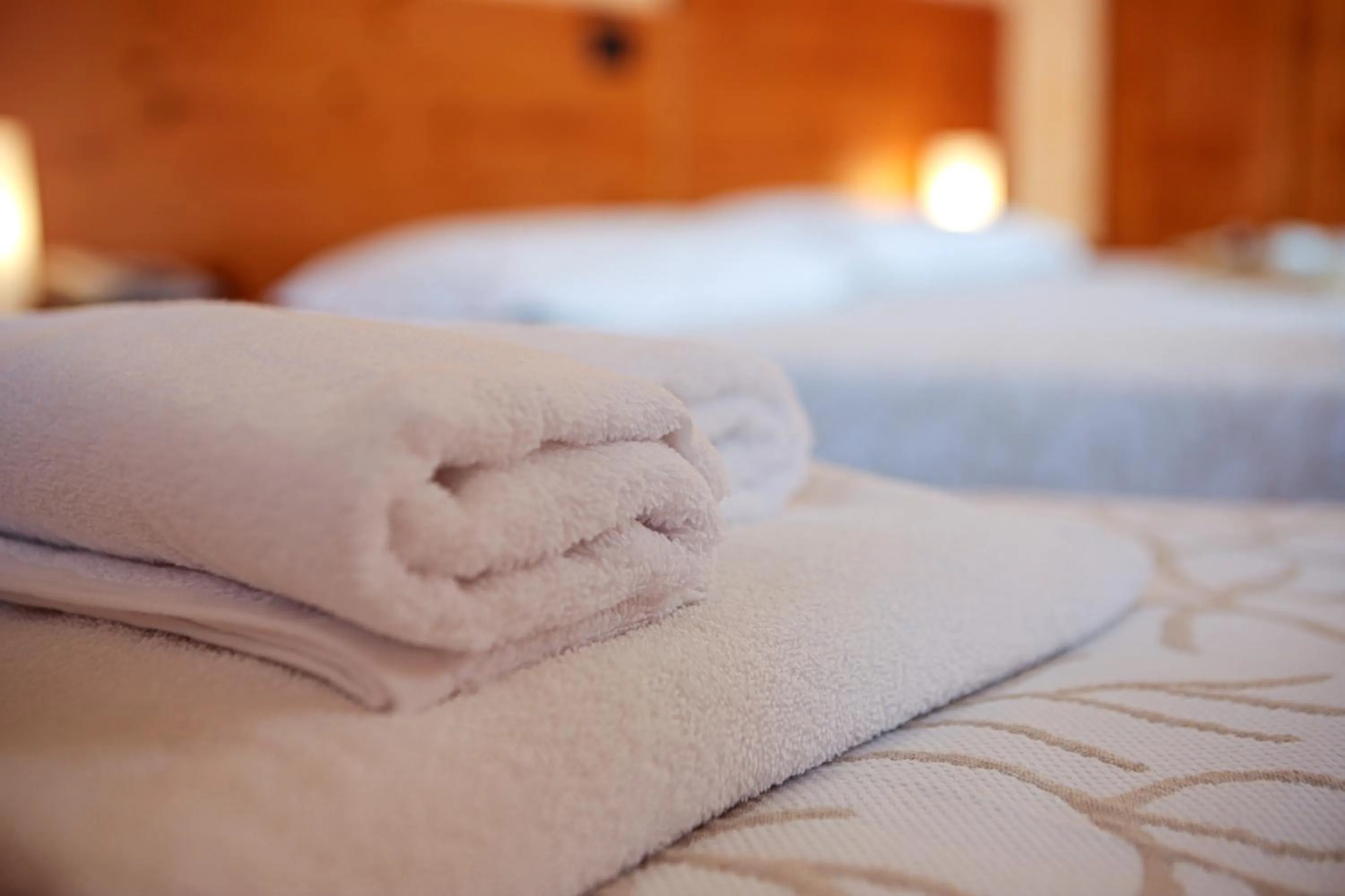 Bed in Pràcatinat Hotel & Restaurant