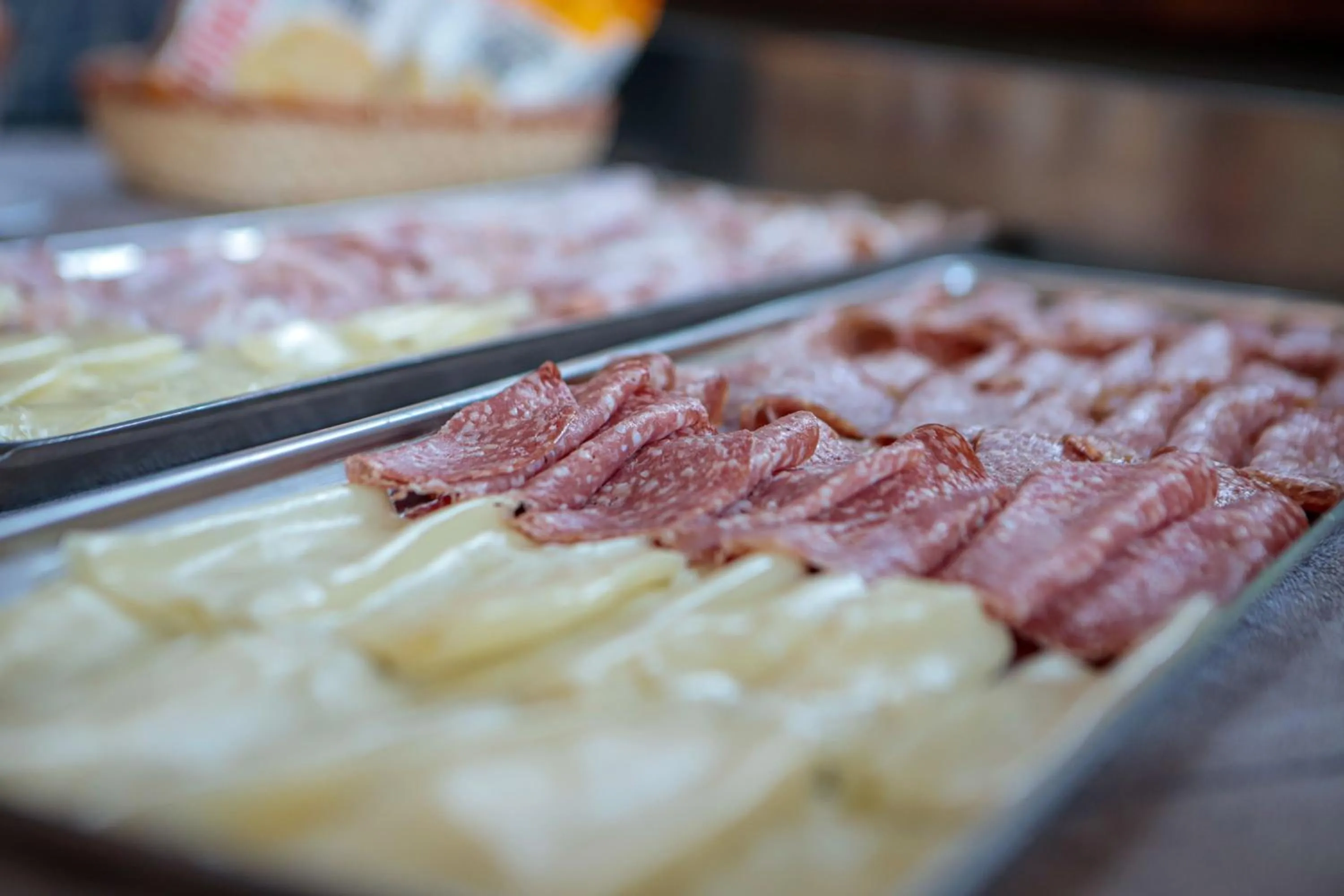 Pràcatinat Hotel & Restaurant