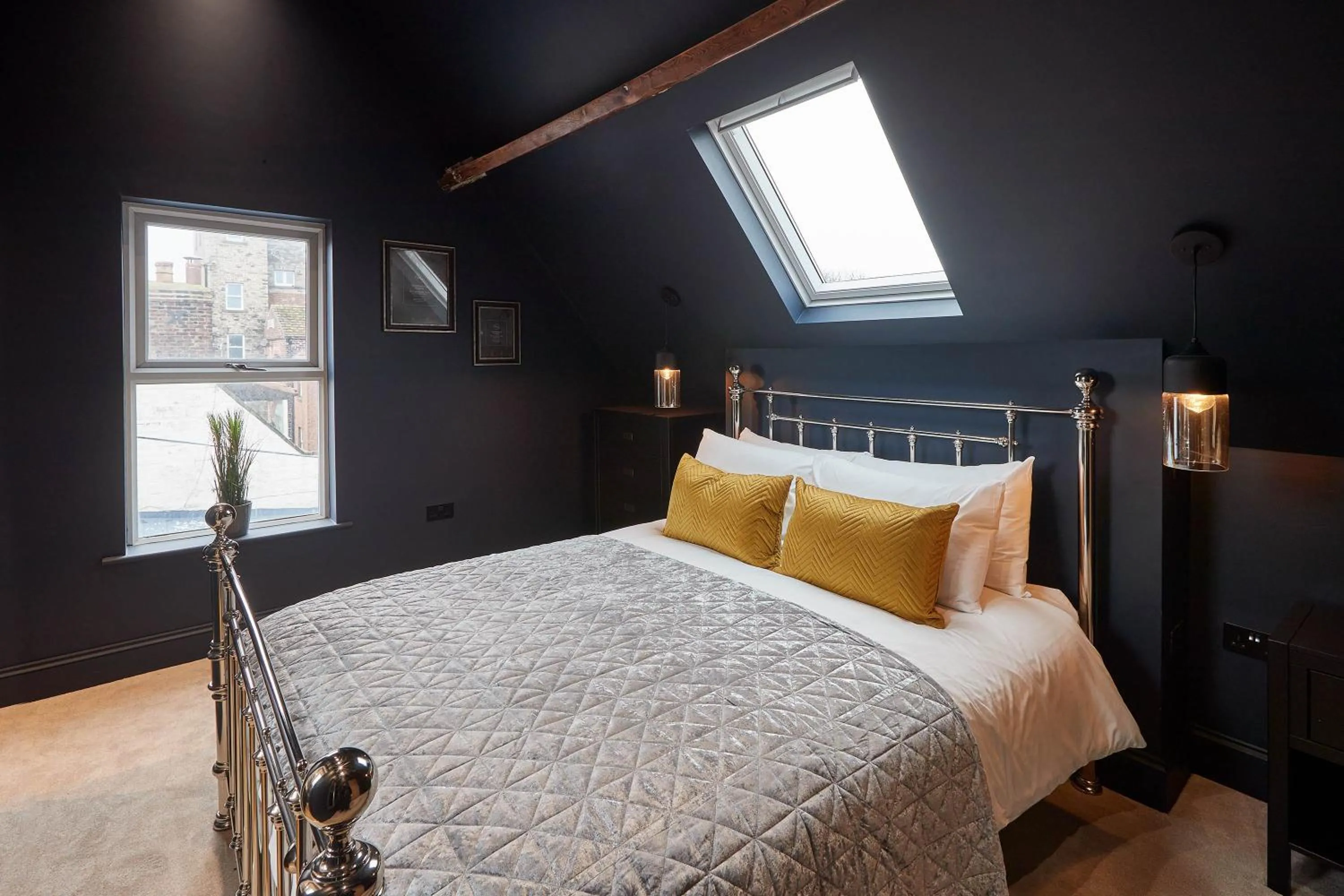 Host & Stay - The Loft at Skinner St