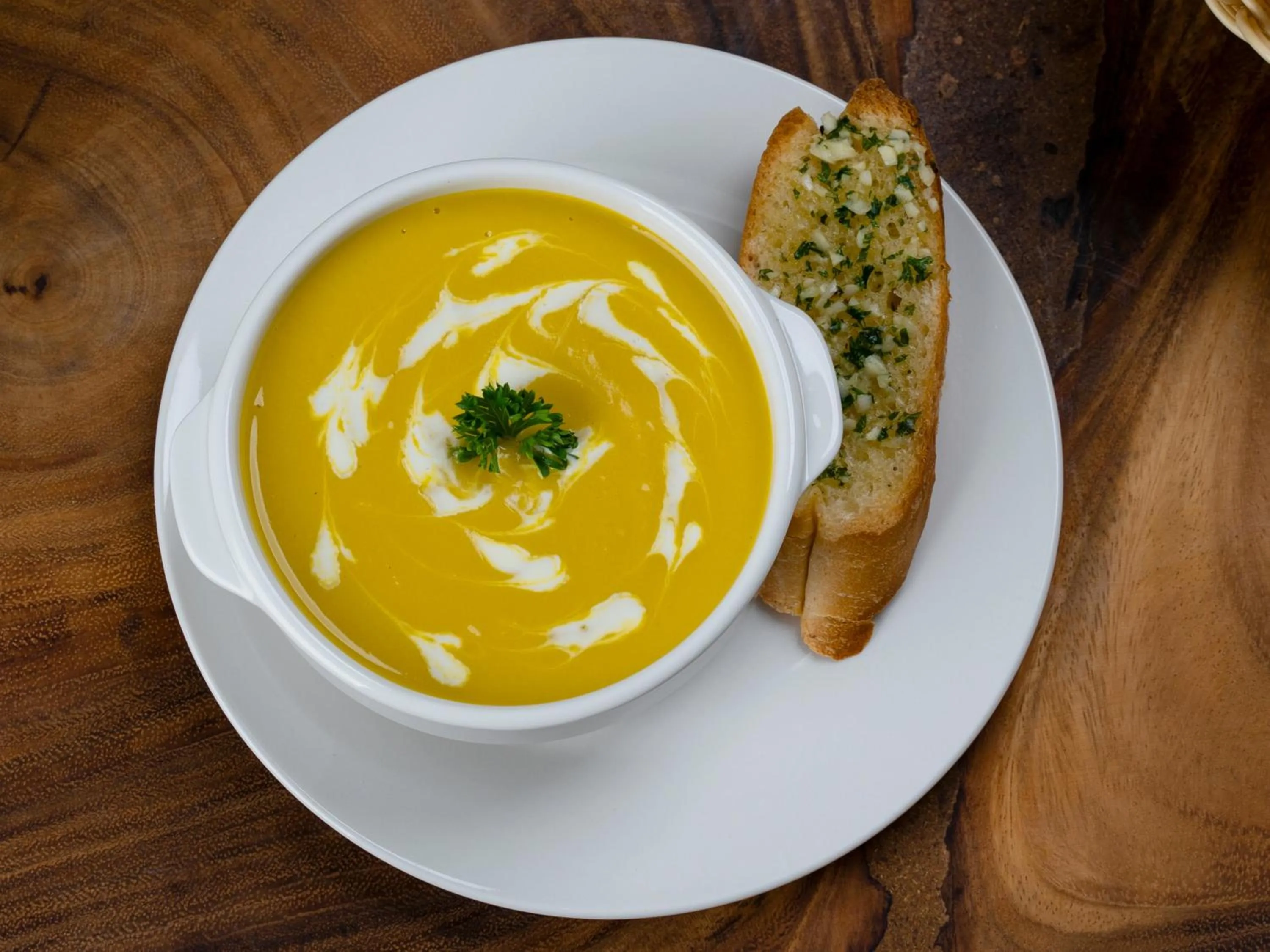 Food in Le Kree Downtown Hotel