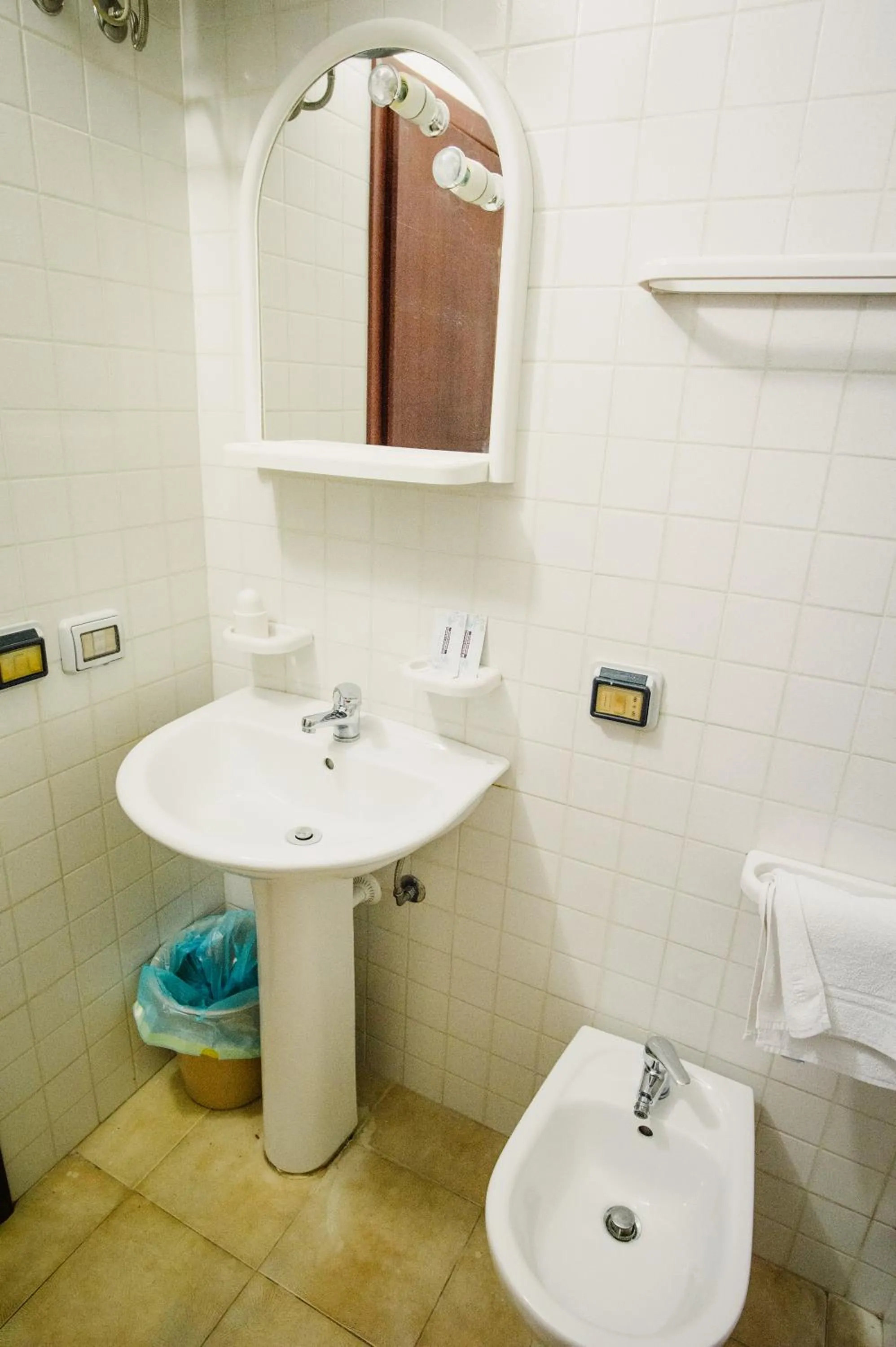 Toilet in Camping & Village Rais Gerbi