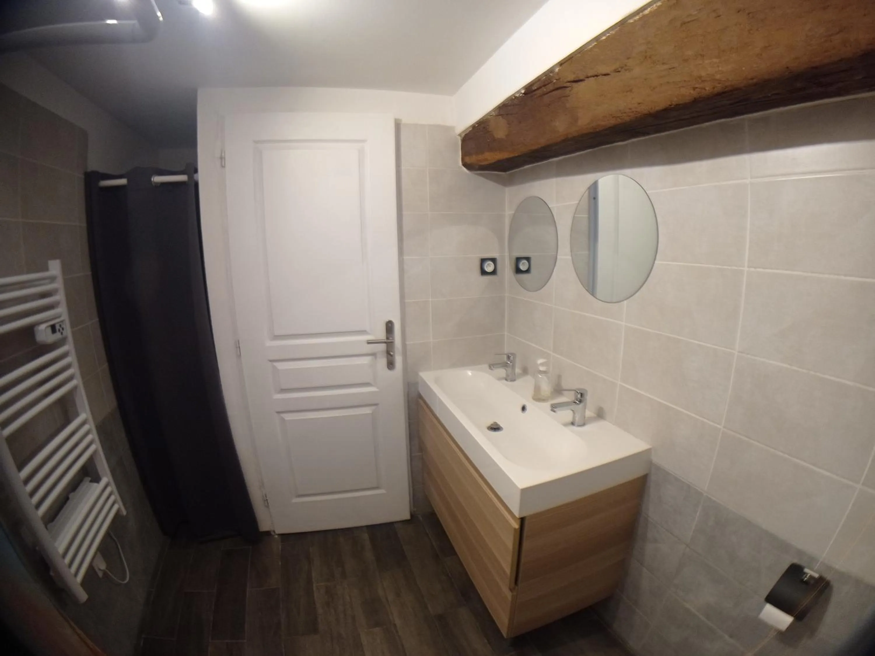 Bathroom in La graineterie89