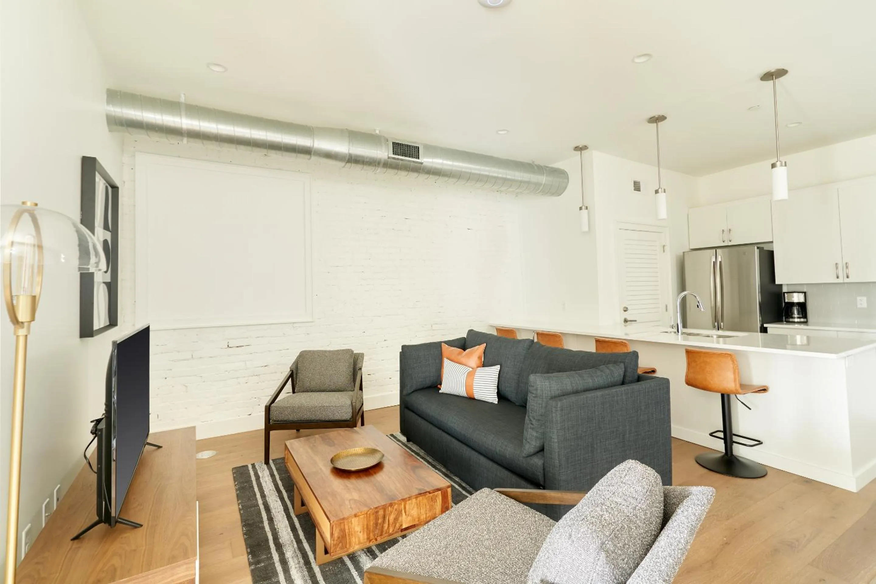 Living room in Sonder The Saddlery