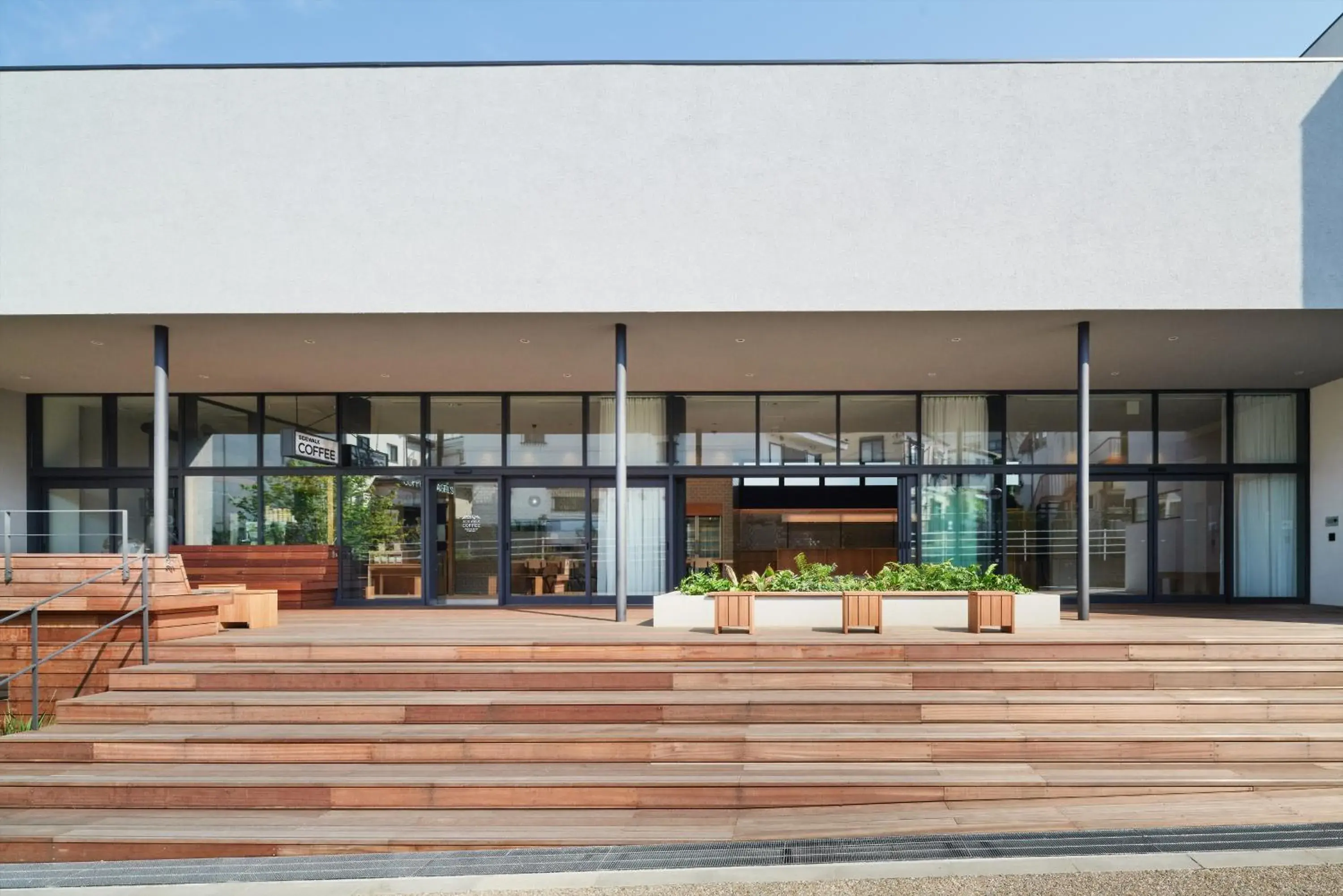 Facade/entrance in MUSTARD HOTEL SHIMOKITAZAWA Facade/entrance in MUSTARD HOTEL SHIMOKITAZAWA