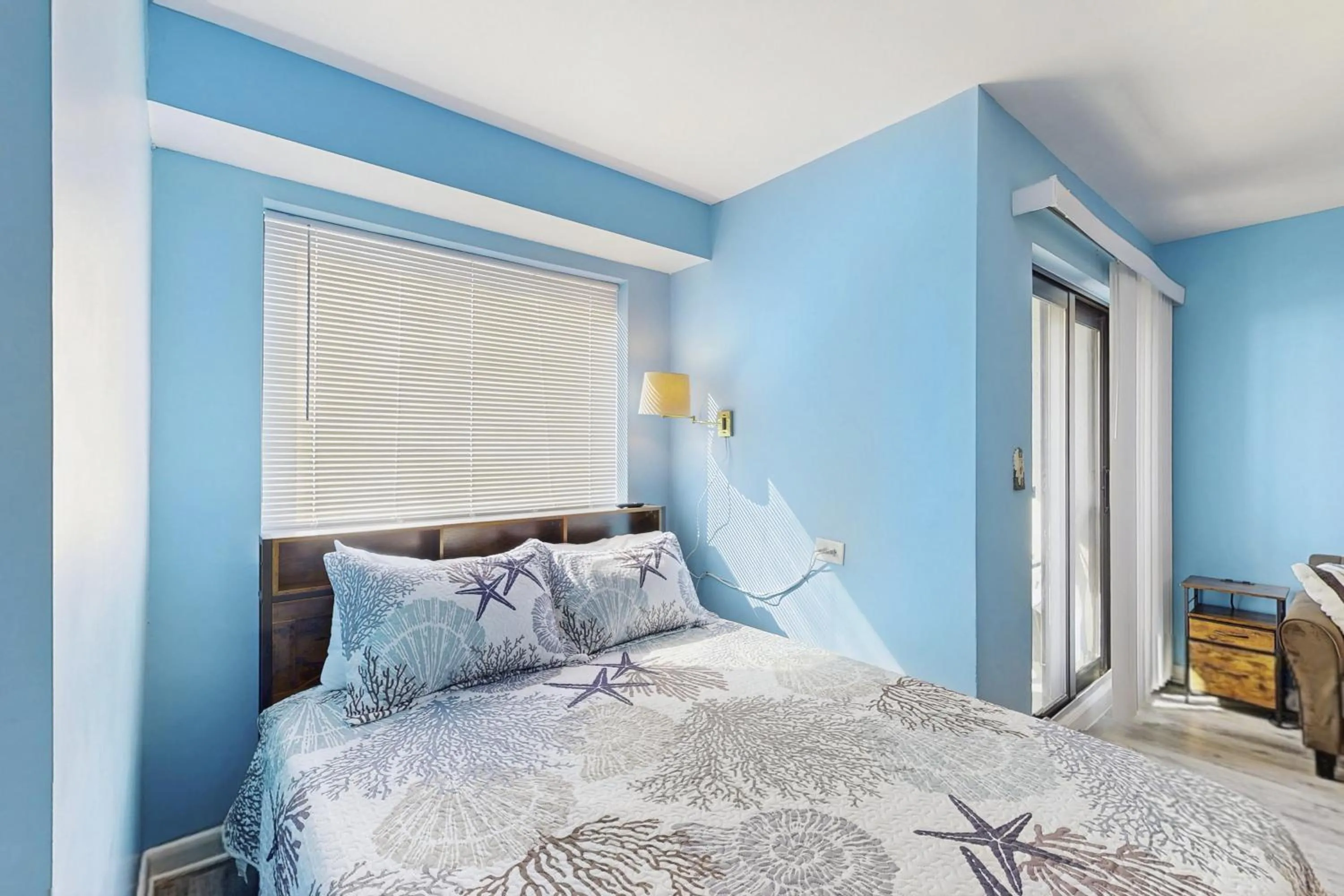 Bed in Myrtle Beach Resort