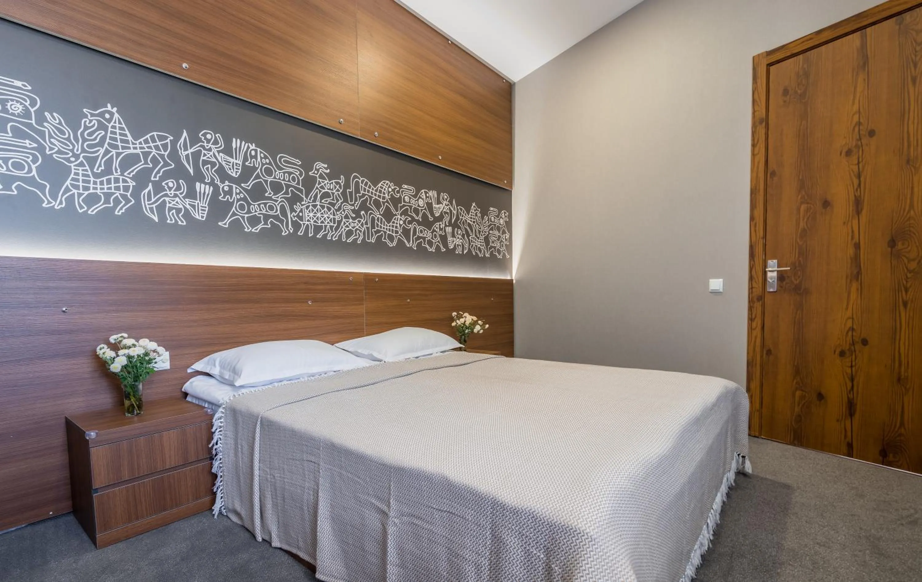 Bed in Hotel History • სასტუმრო ისტორია