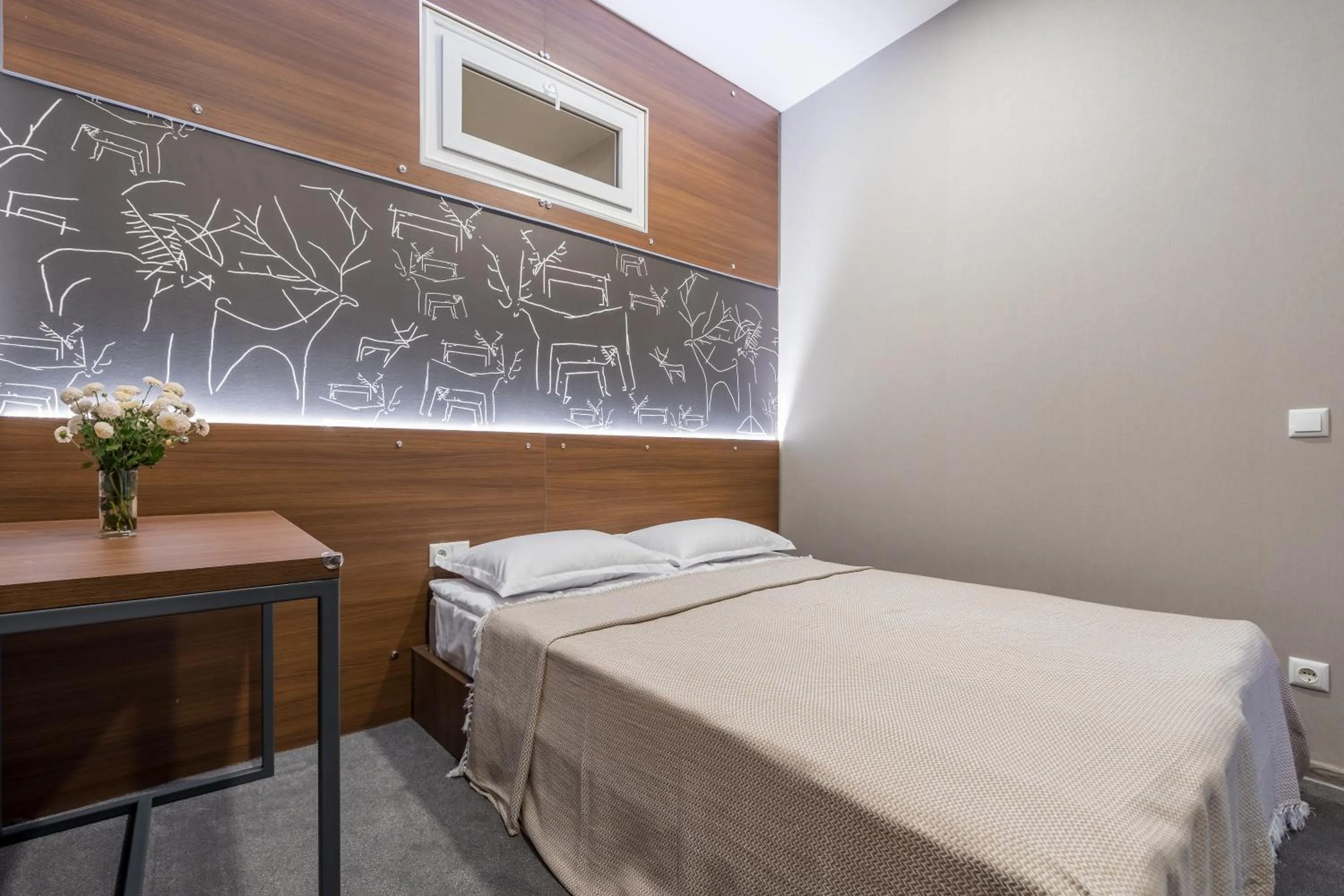 Bed in Hotel History • სასტუმრო ისტორია