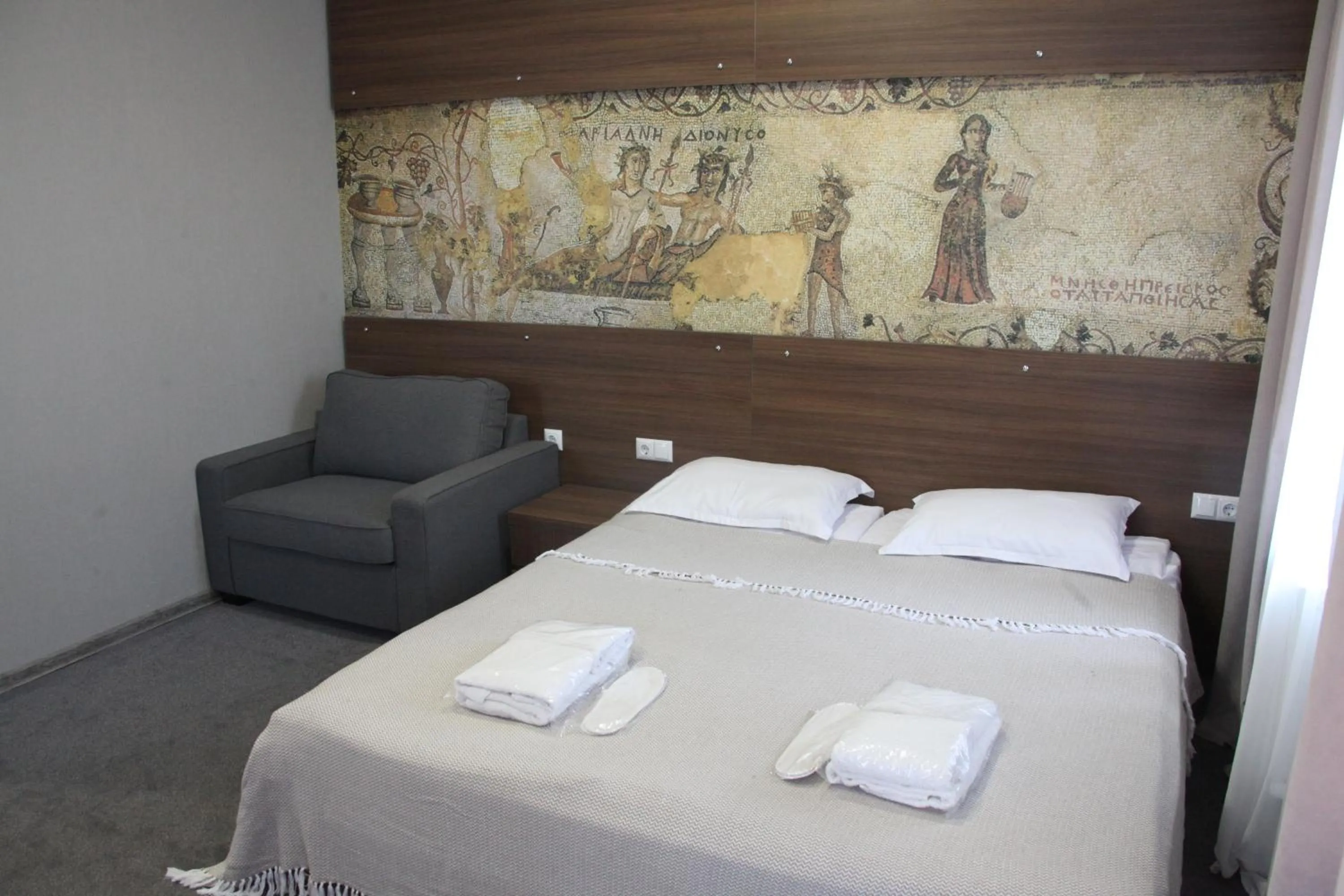 Bed in Hotel History • სასტუმრო ისტორია