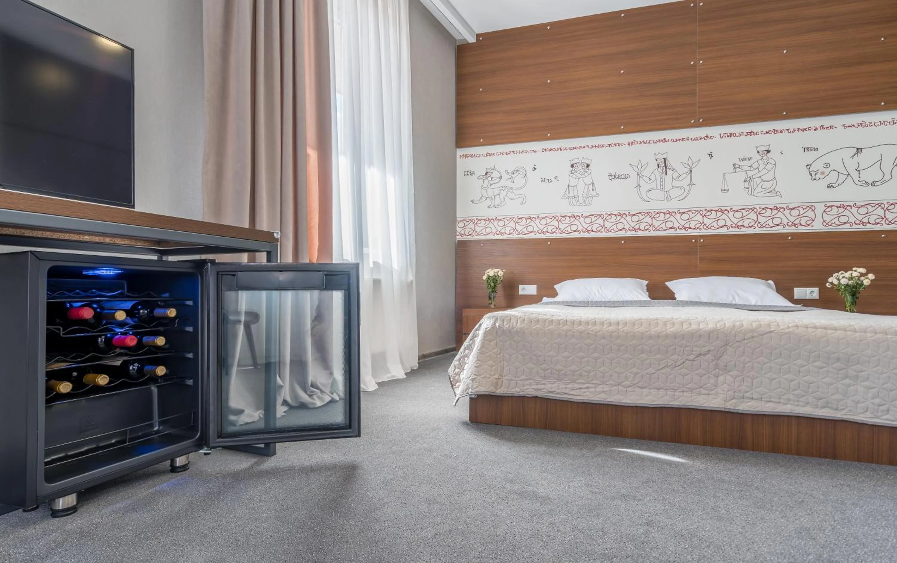 Bed in Hotel History • სასტუმრო ისტორია