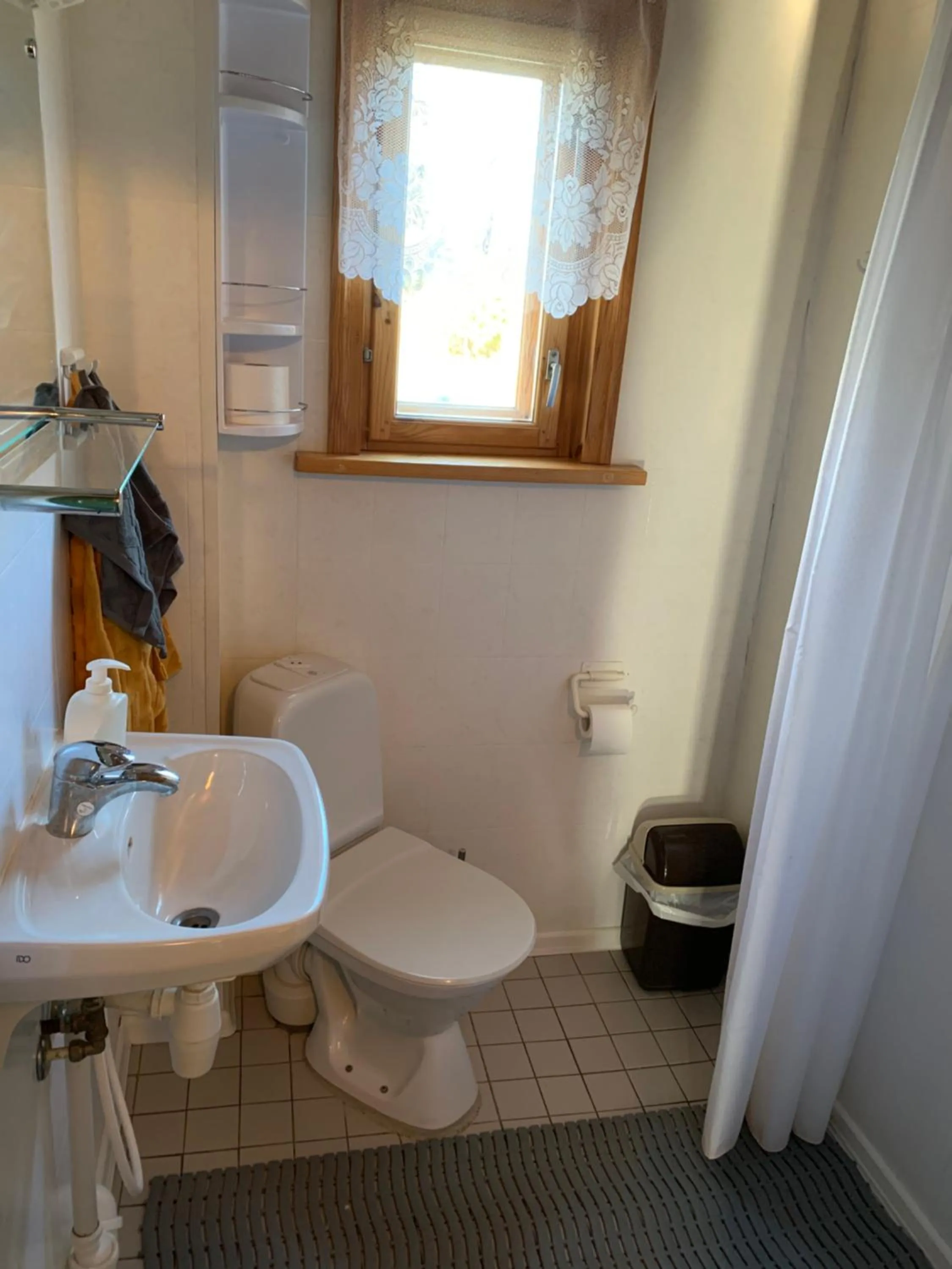 Shower in Keldrimäe külalistemaja