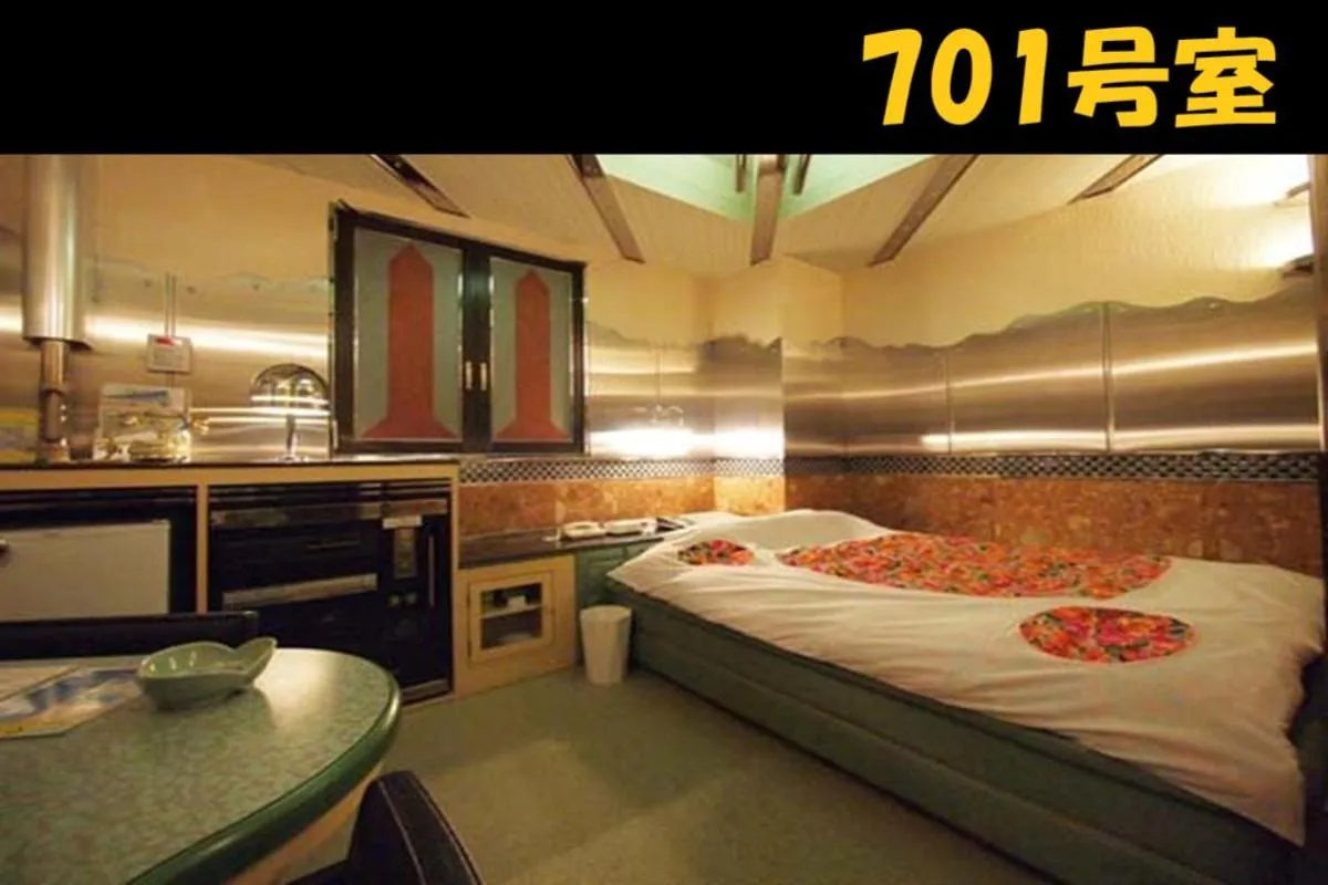 Bed in HOTEL Us Racecourse Adult only