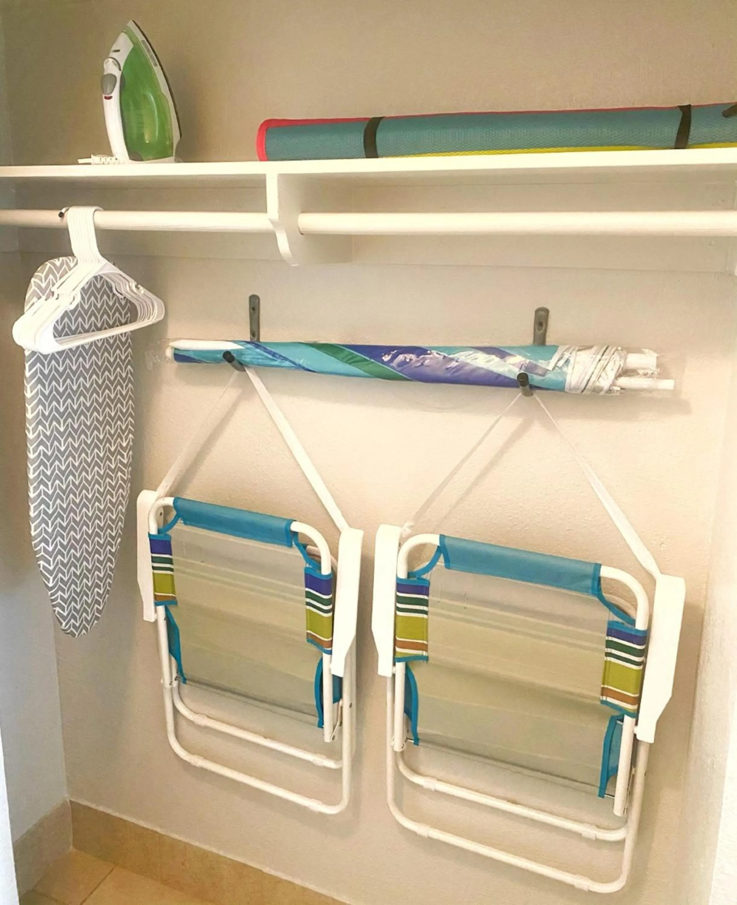 Pirates Cove Resort Studios!