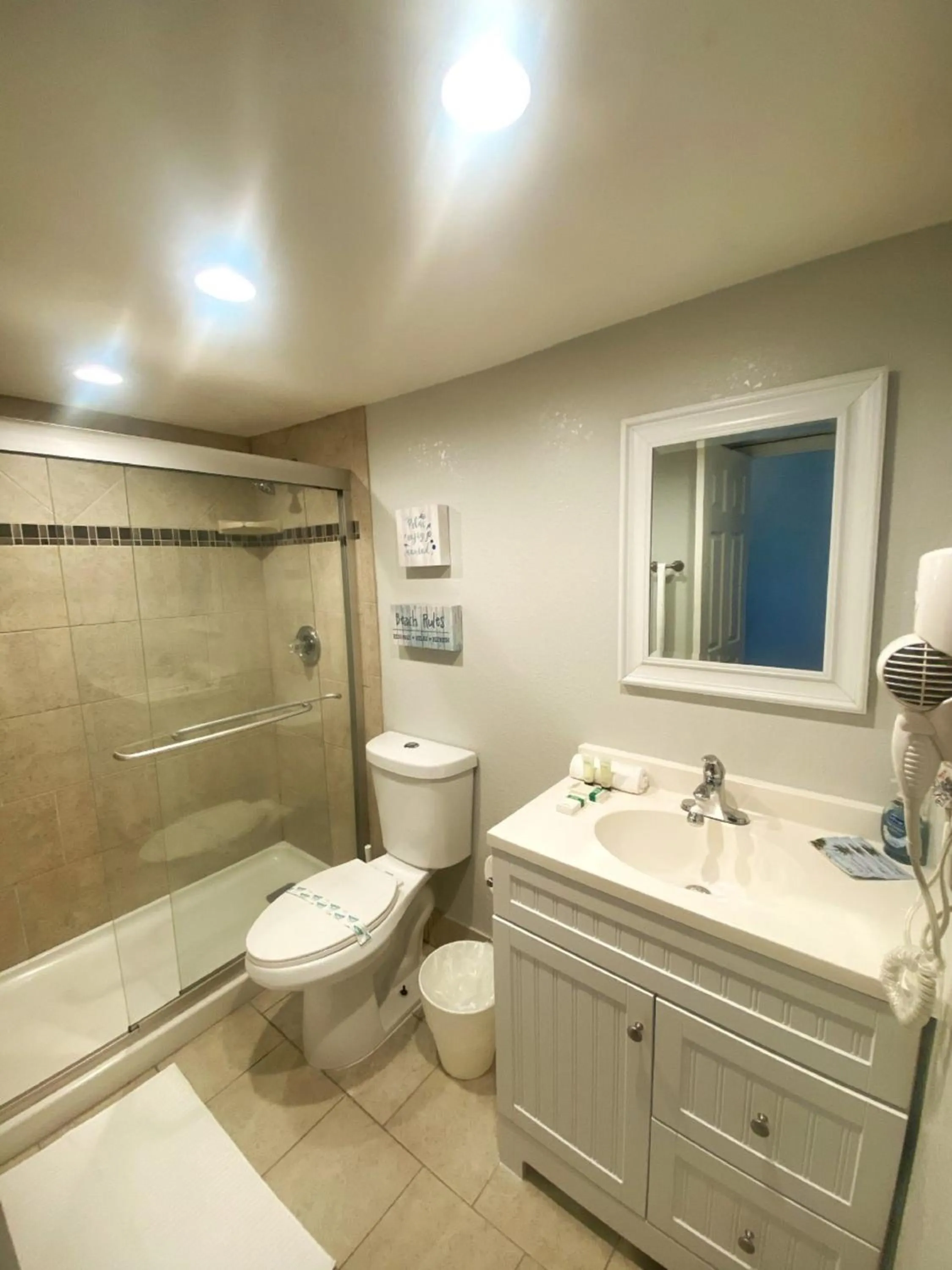 Pirates Cove Resort Studios!