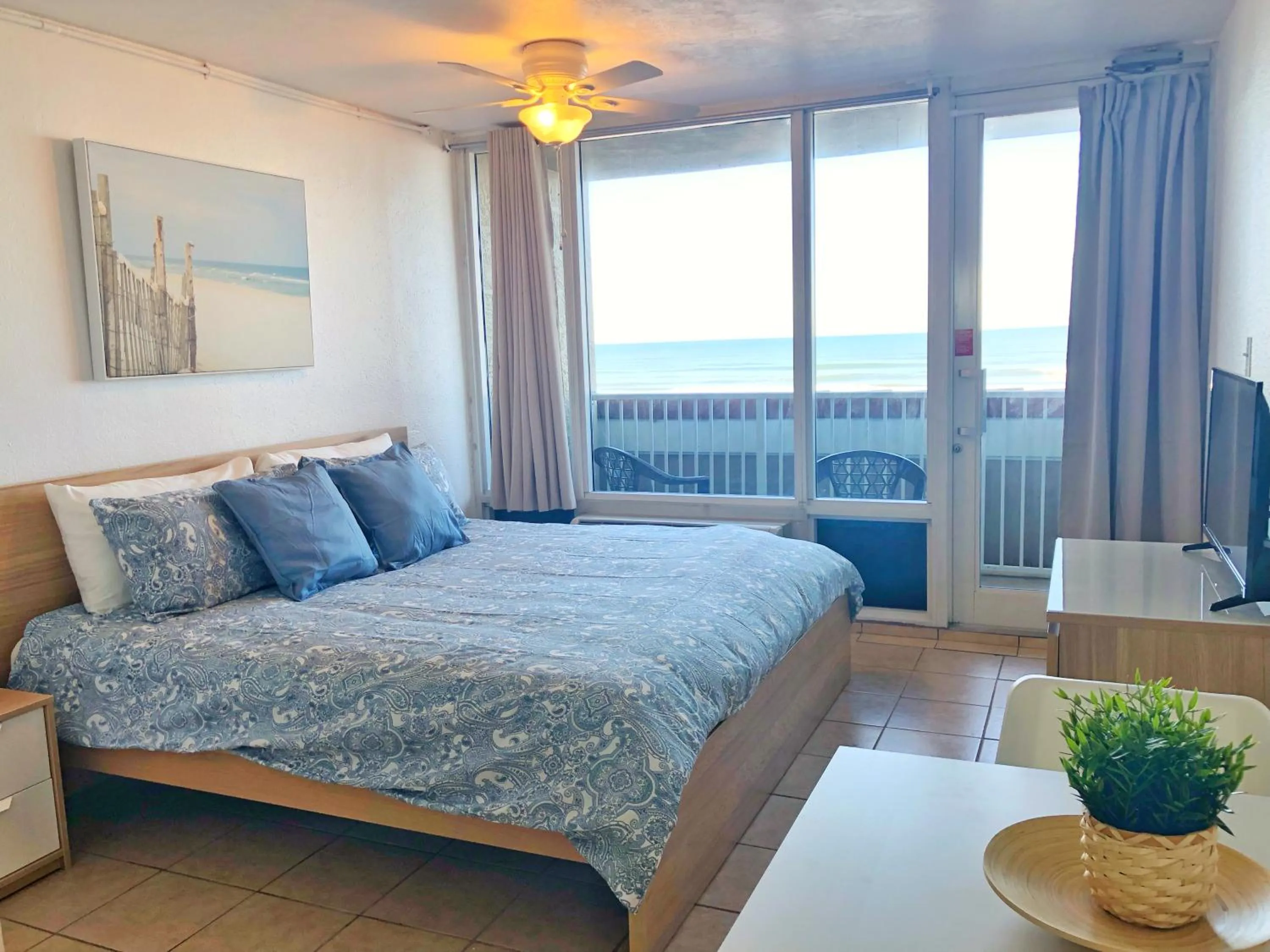 Bed in Pirates Cove Resort Studios!