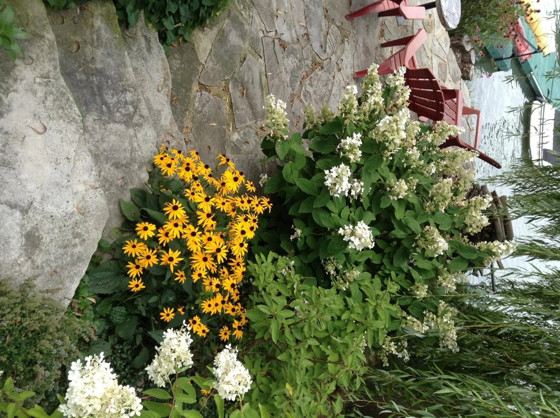 Patio in La Belle aux Berges