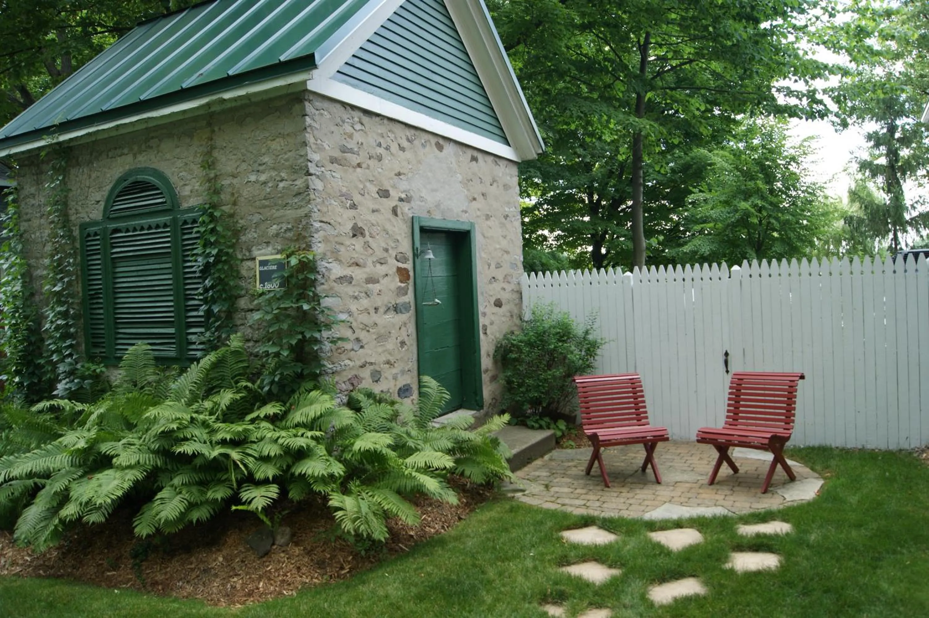 Property building in La Belle aux Berges