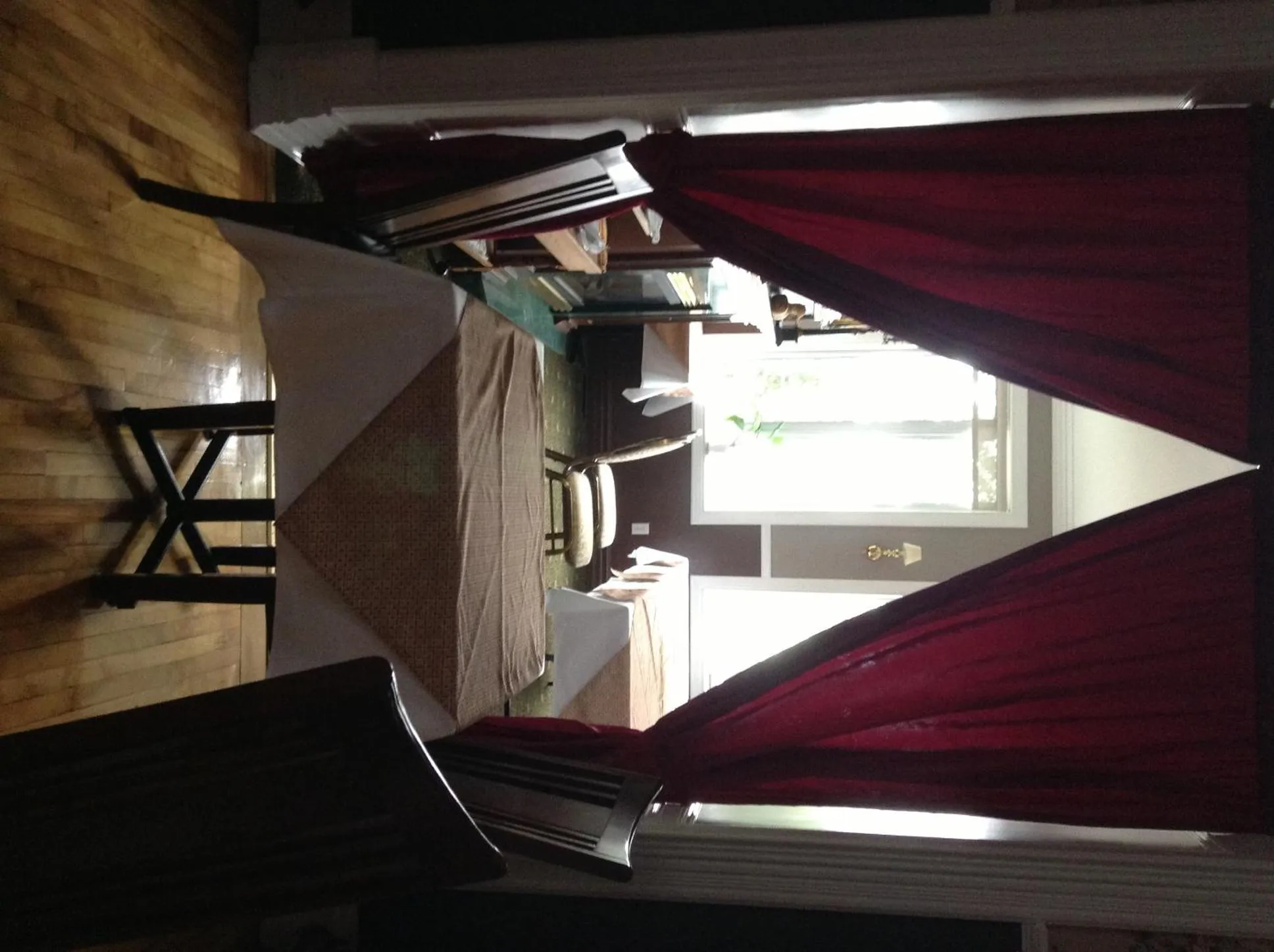 Restaurant/places to eat, Bed in La Belle aux Berges