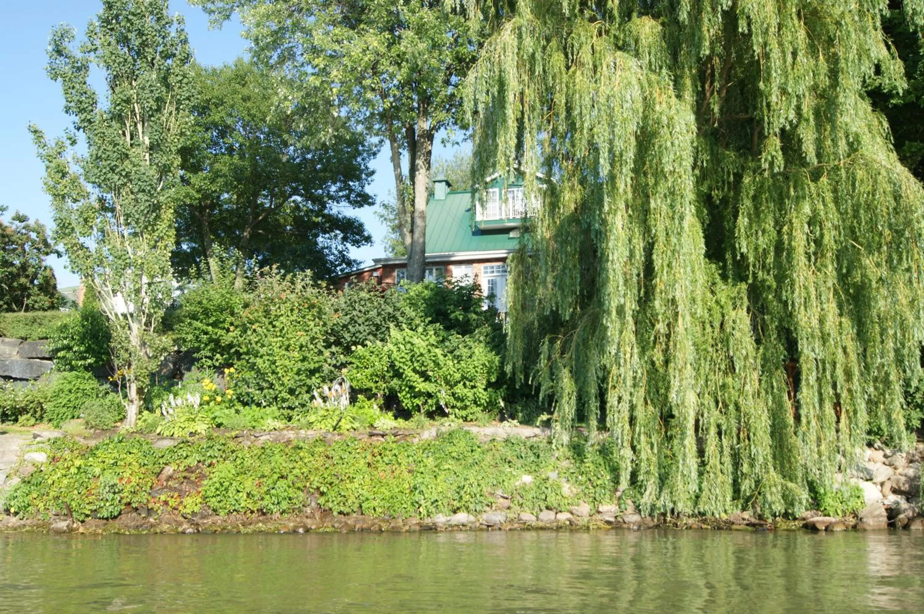 Property building in La Belle aux Berges
