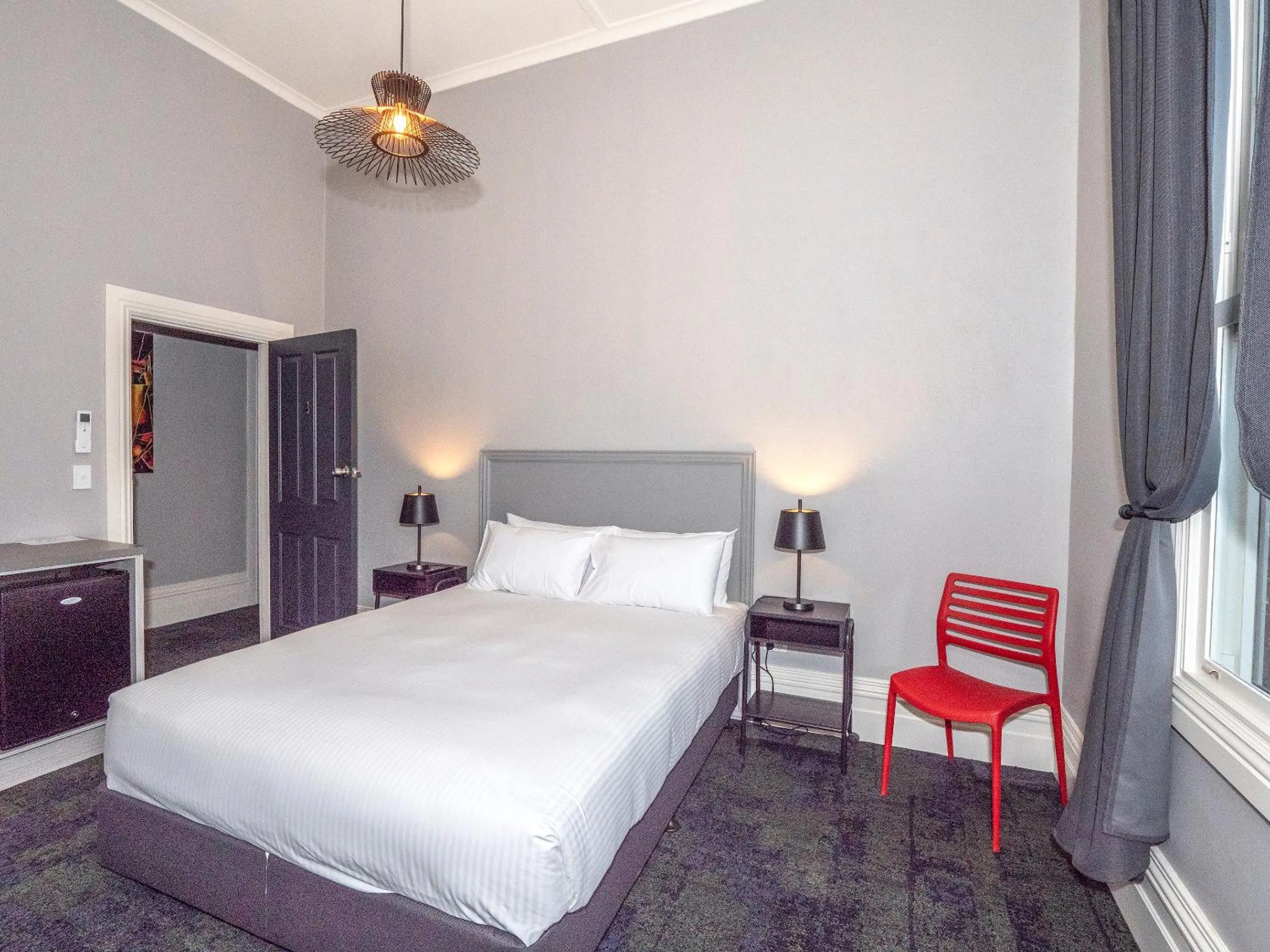 Photo of the whole room, Bed in Telegraph Hotel Numurkah