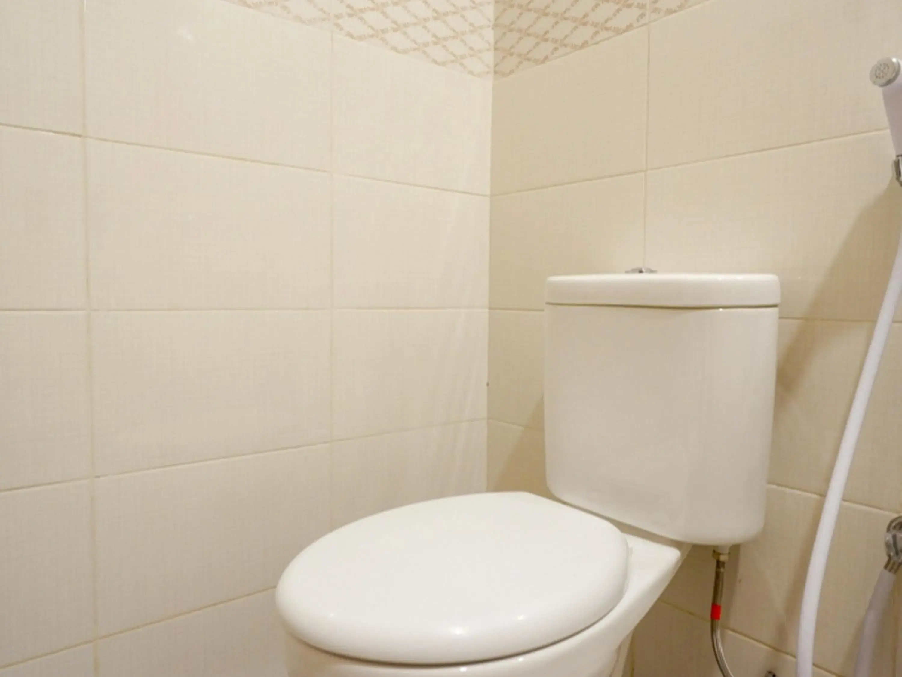 RedDoorz near Exit Tol Banyumanik 2 RedDoorz near Exit Tol Banyumanik 2