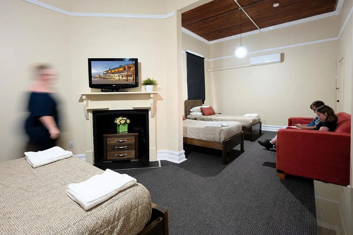 Bed in Commercial Travellers House