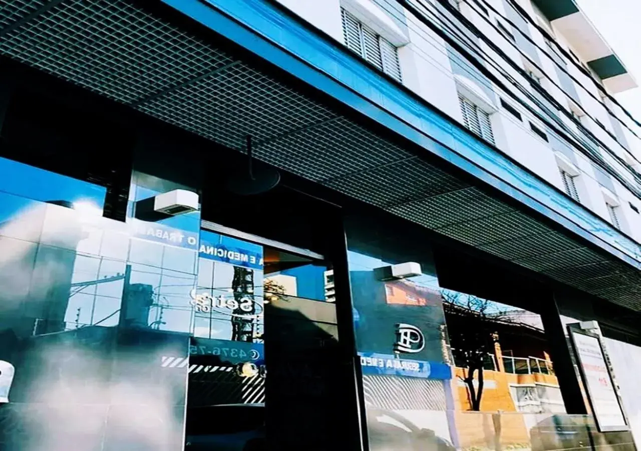 Facade/entrance in David Plaza Hotel Facade/entrance in David Plaza Hotel