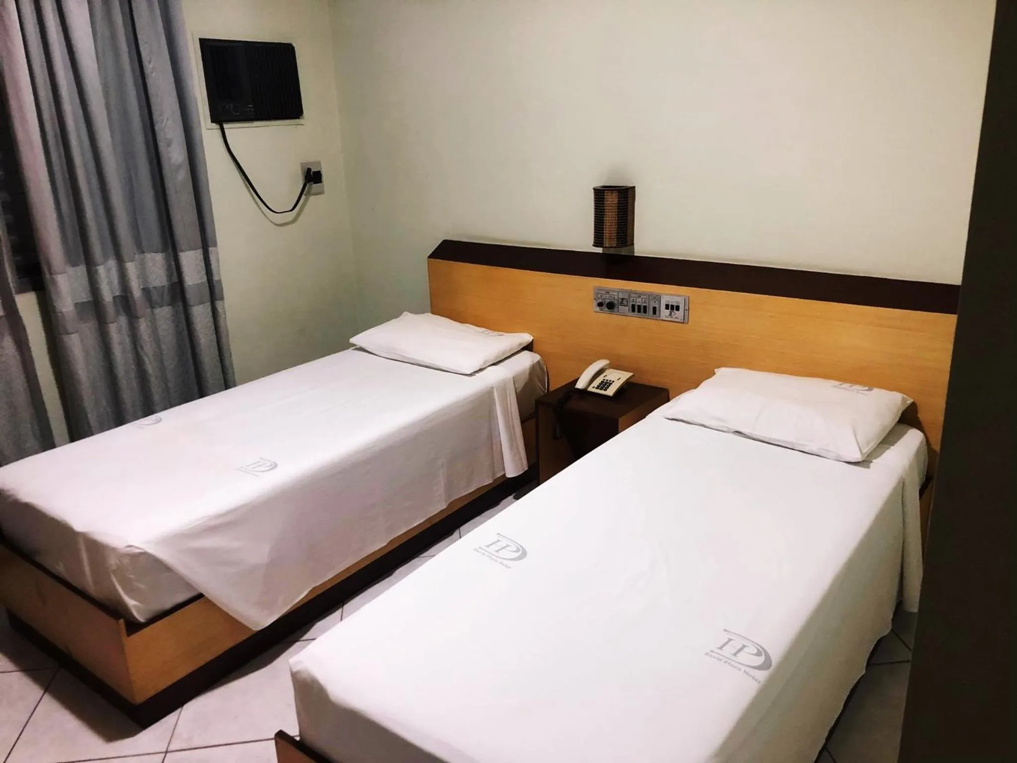 Photo of the whole room, Bed in David Plaza Hotel