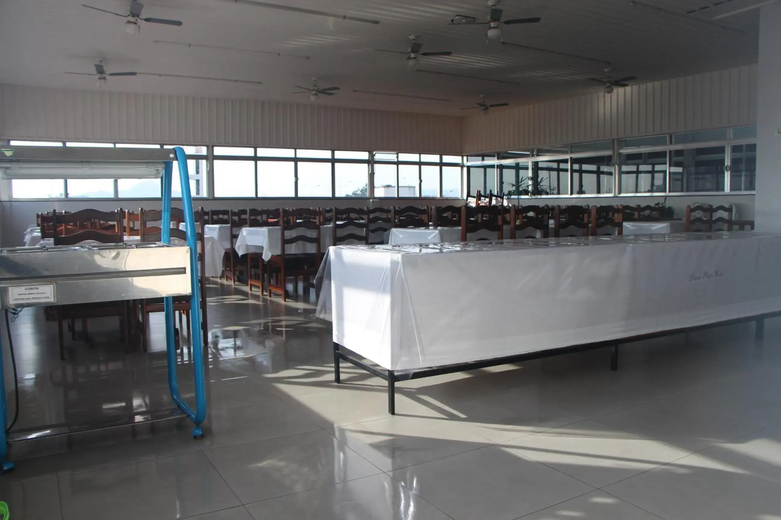 Restaurant/places to eat in David Plaza Hotel Restaurant/places to eat in David Plaza Hotel